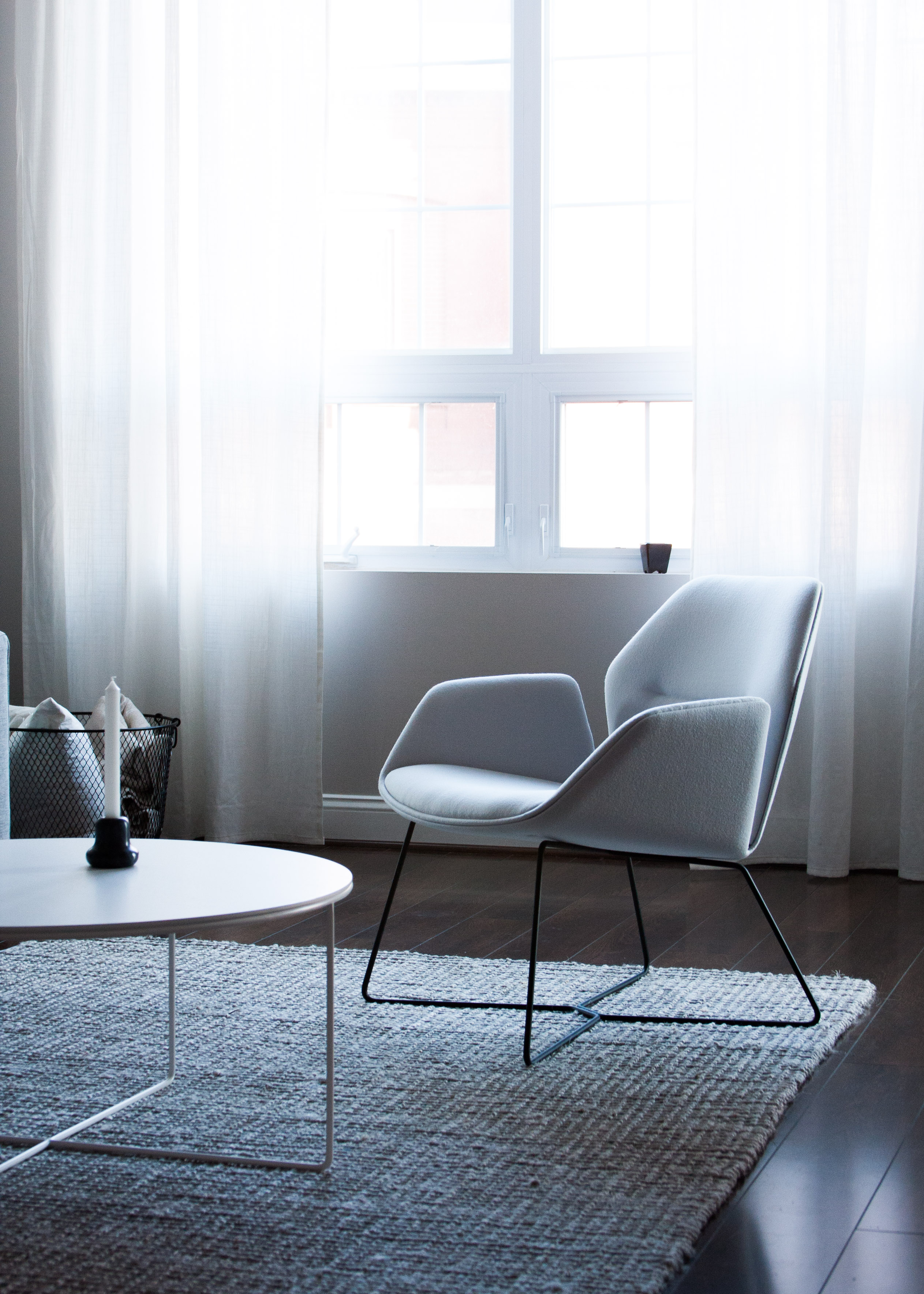 davis furniture ginkgo lounge chair minimalist living room interior