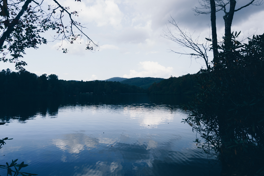 julian price lake blue ridge mountains travel rgdaily blog