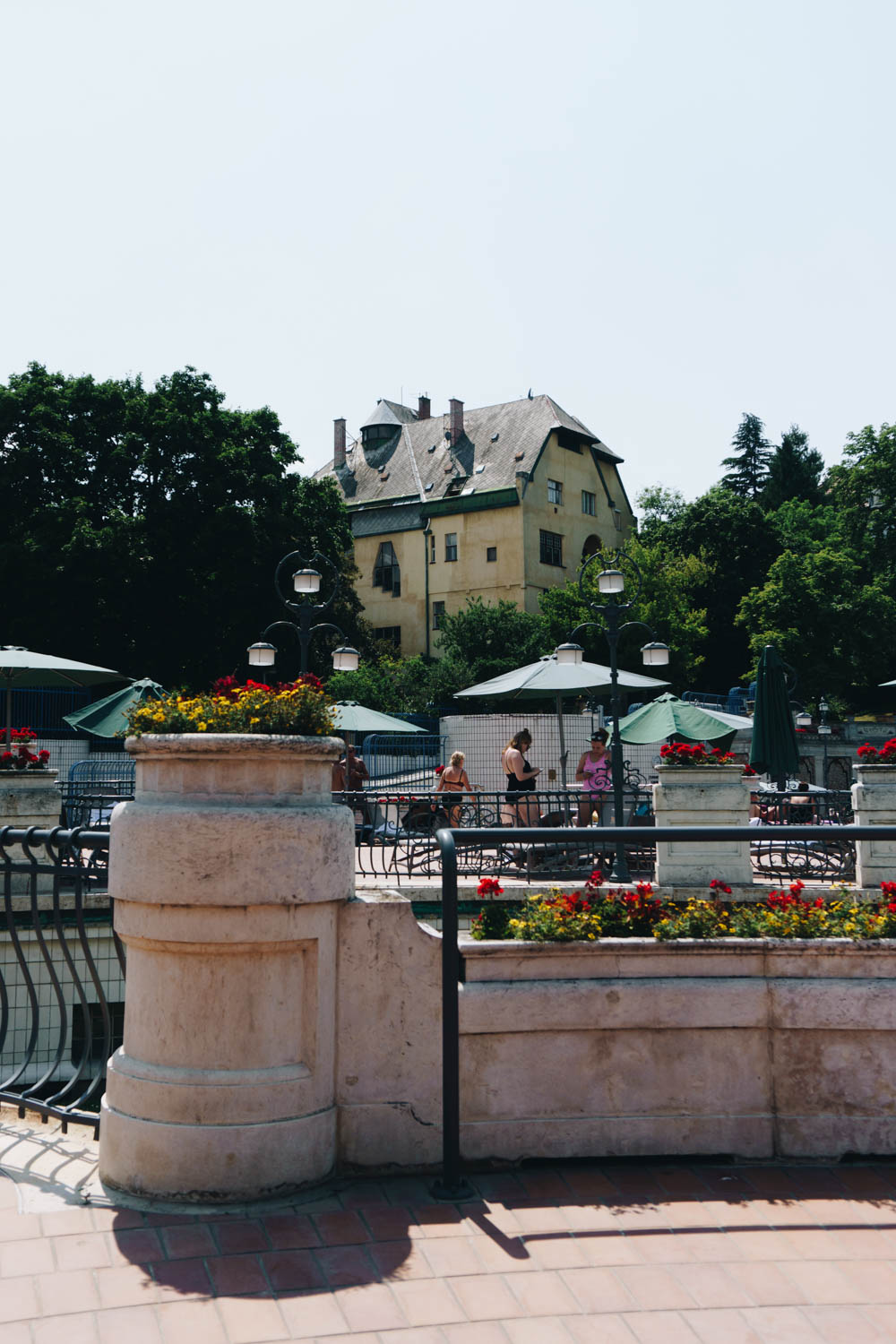 Budapest Hungary / Travel Guide / Gellért Thermal Baths / RG Daily Blog /