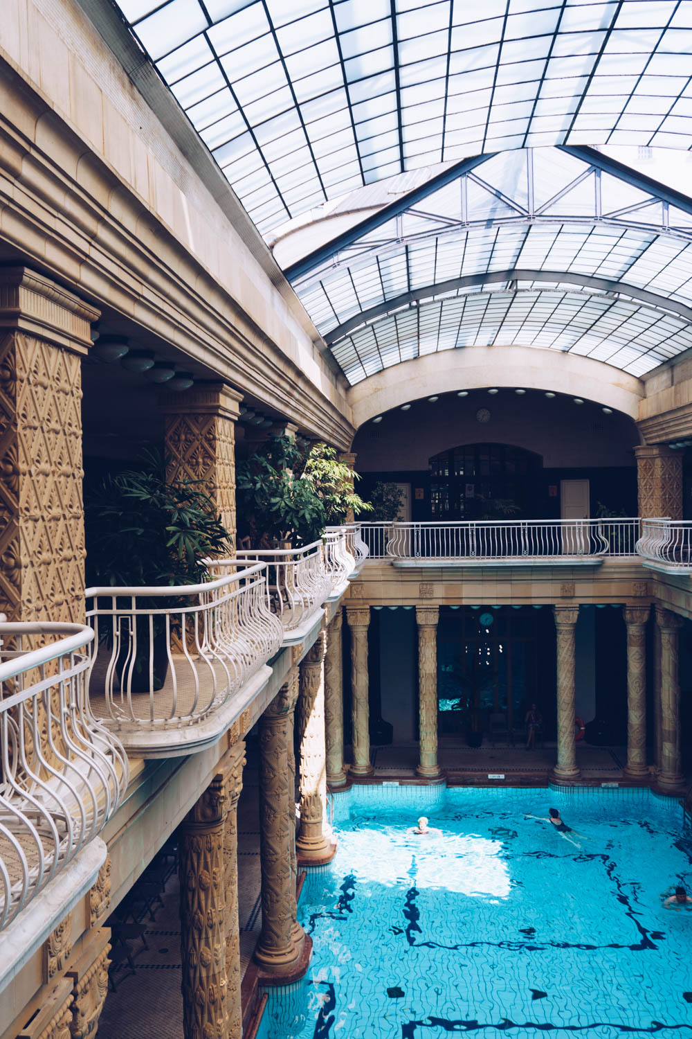 Budapest Hungary / Travel Guide / Gellért Thermal Baths / RG Daily Blog /