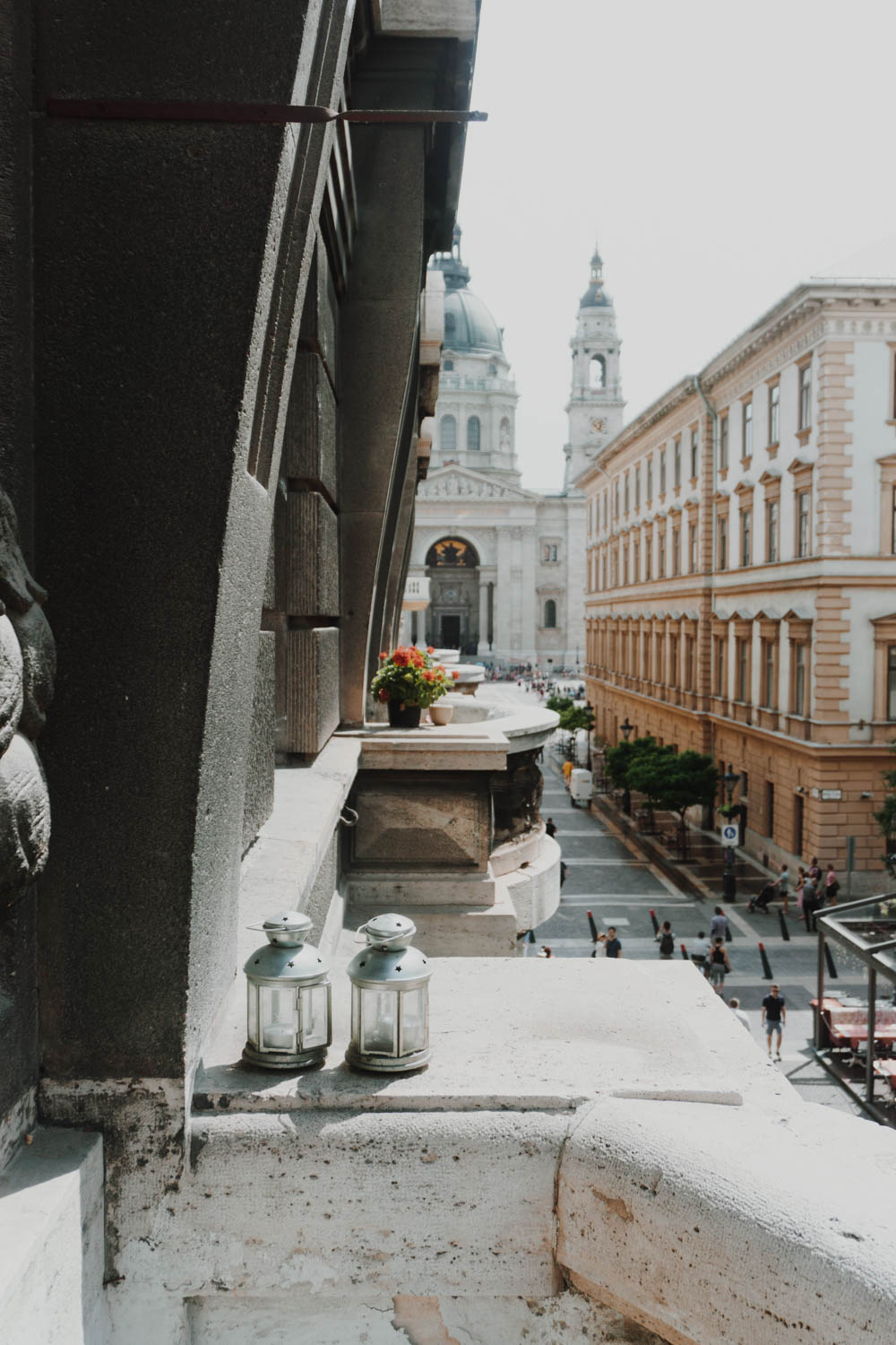 Budapest Hungary / Travel Guide / St. Stephen's Basilica / RG Daily Blog /