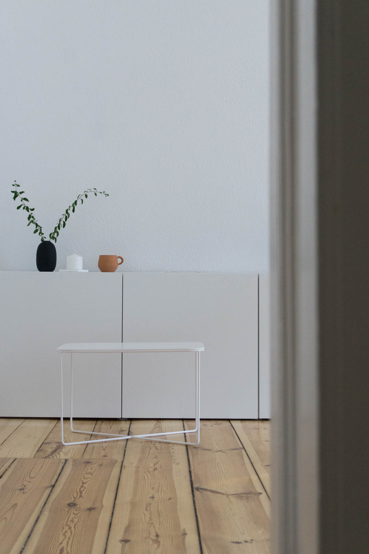 Scandinavian Interior / White Living Room Storage / Minimalist Home / Berlin Flat / RG Daily Blog