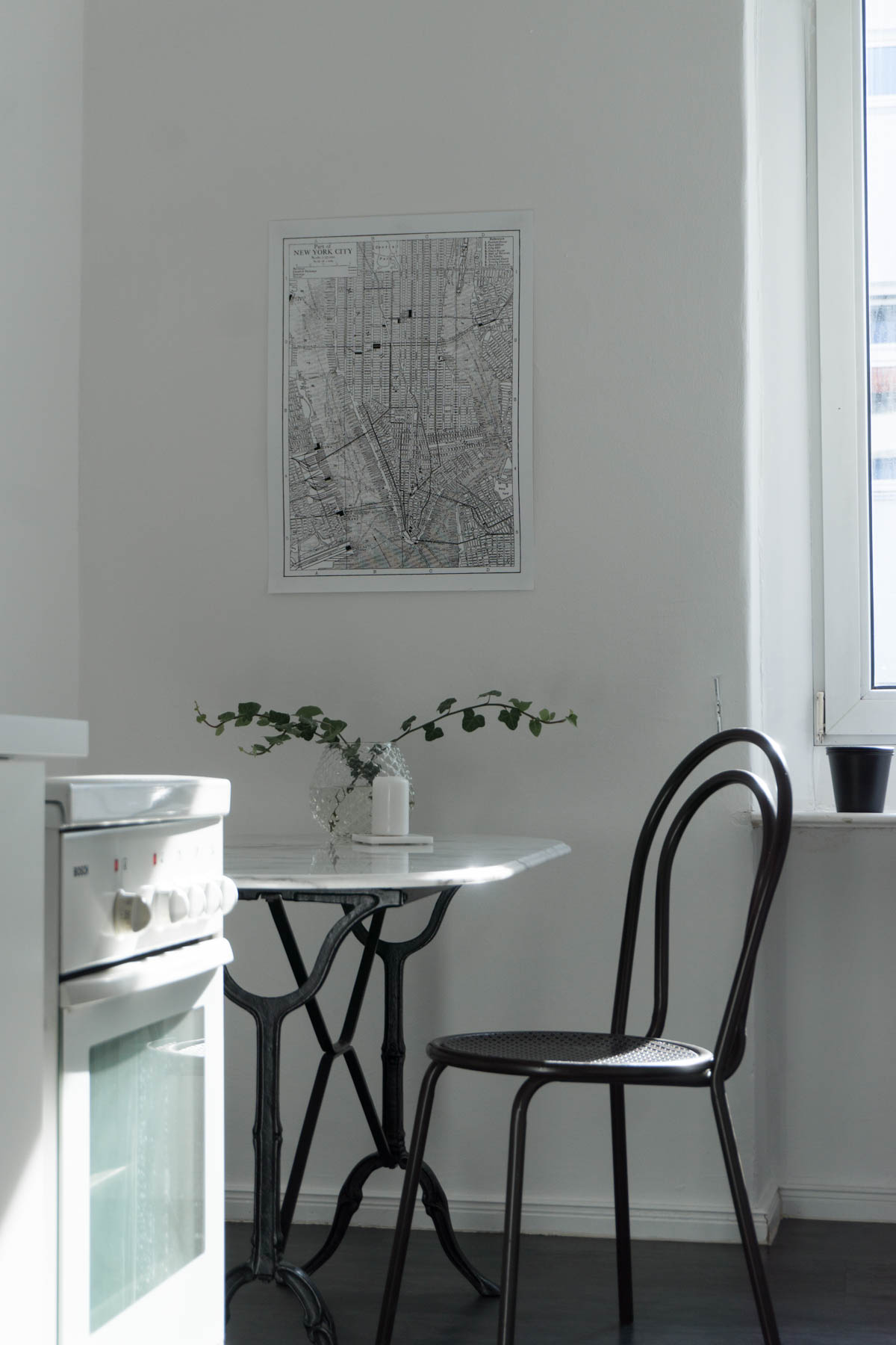 Scandinavian Interior / Simple Kitchen / Minimalist Home / Berlin Flat / RG Daily Blog