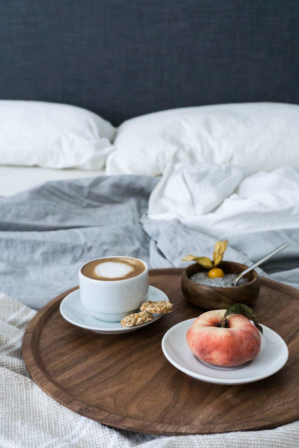 Breakfast in Bed / Scandinavian Interior / Weekend Vibes / RG Daily Blog