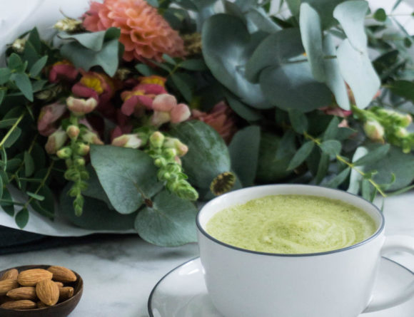 Matcha Latte Recipe, Oat Milk - Minimalist Kitchen, Whimsical Flowers / RG Daily Blog
