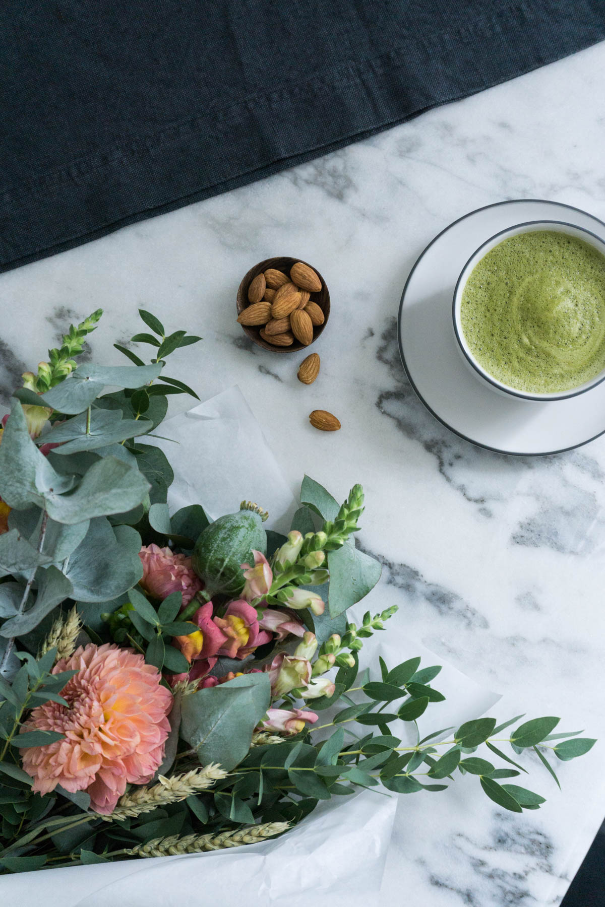 Matcha Latte Recipe, Oat Milk - Minimalist Kitchen, Whimsical Flowers / RG Daily Blog