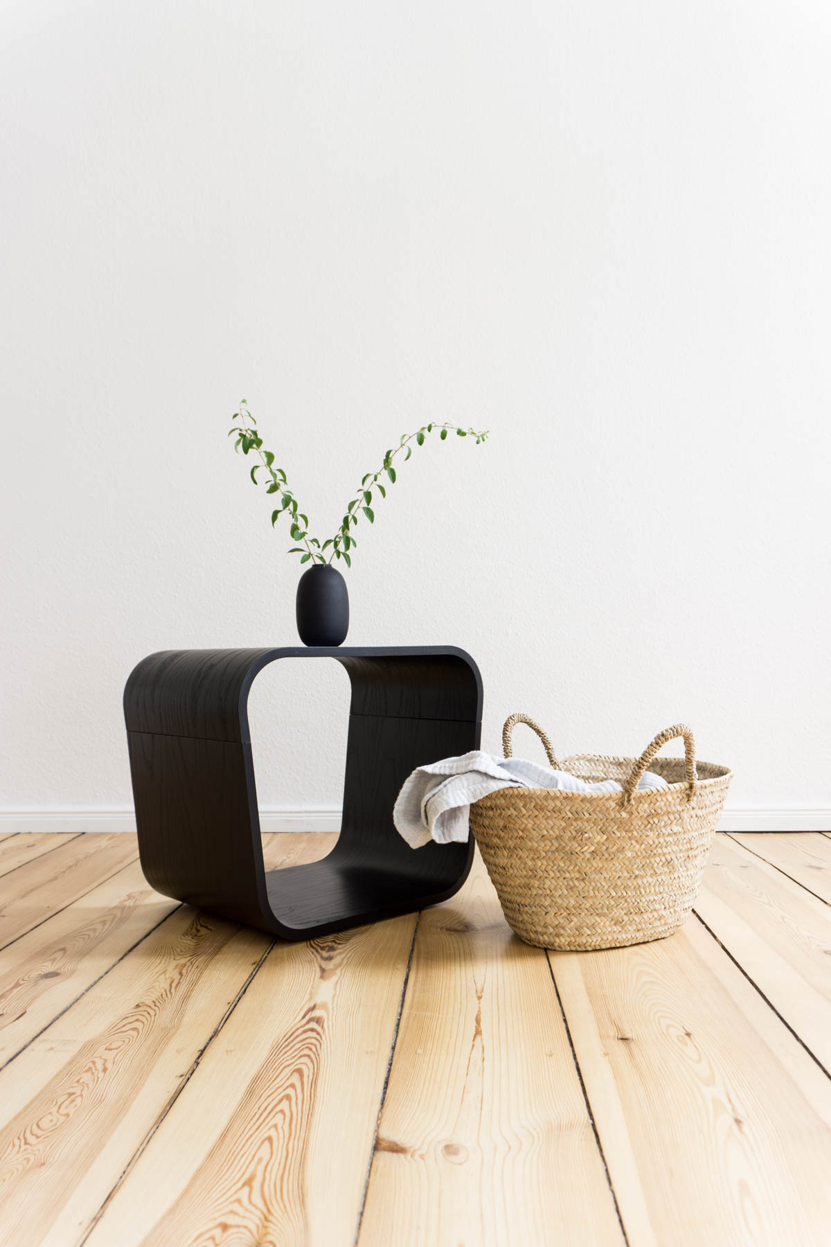Corl Plywood Table / Minimalist Interior / Rebecca Goddard Furniture Design