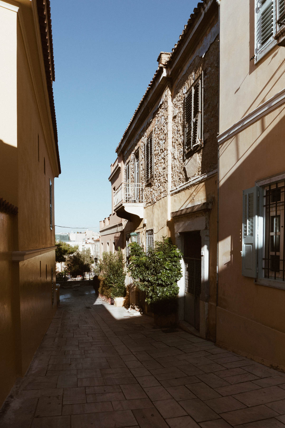 Plaka Postcards, Athens Greece Travel Guide - Architecture // RG Daily Blog