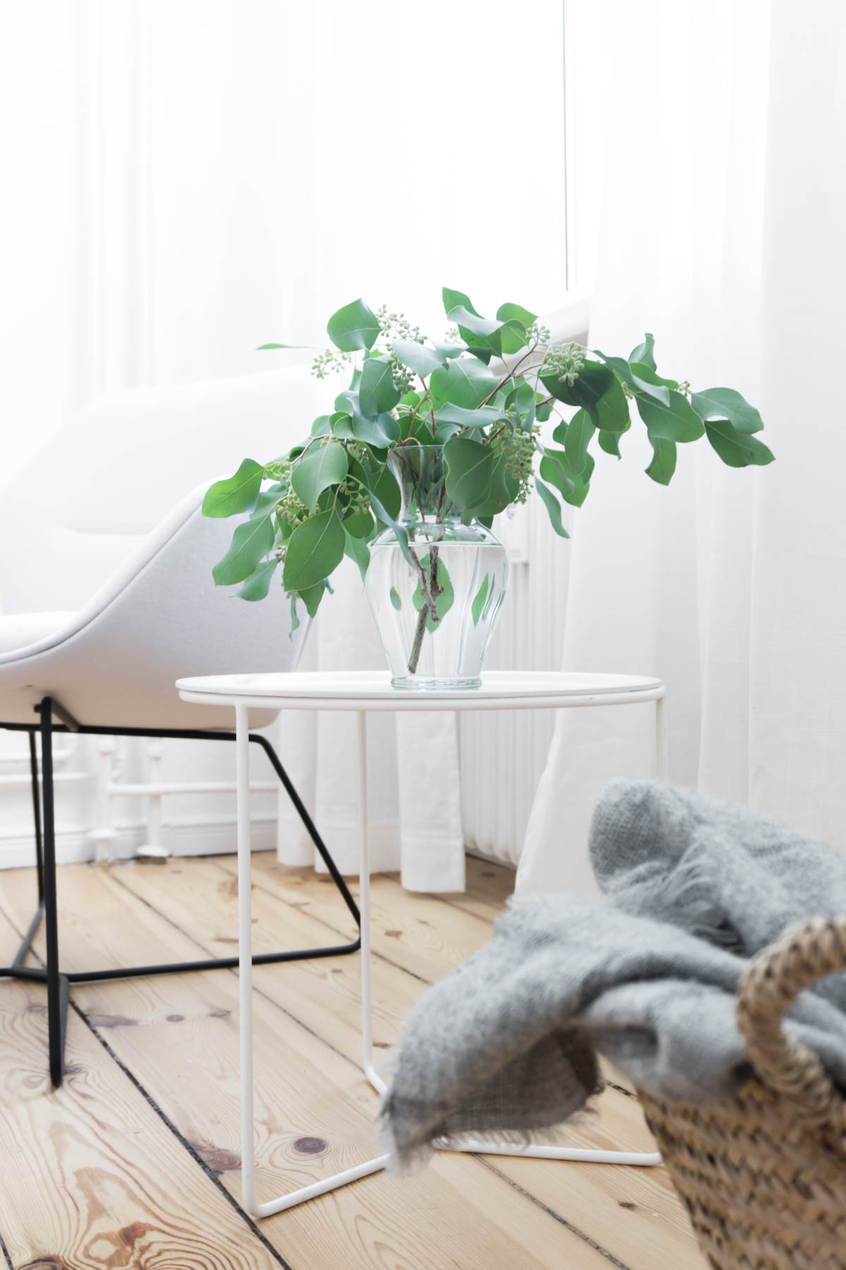 Eucalyptus - Minimalist Bedroom, Scandinavian Design, Calming Interior // RG Daily Blog