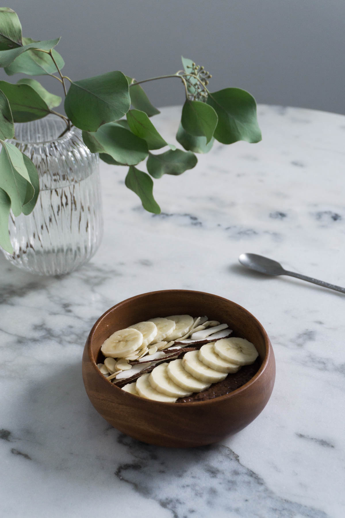 Coco Chia Pudding Recipe - Healthy Breakfast Bowl Ideas / RG Daily Blog