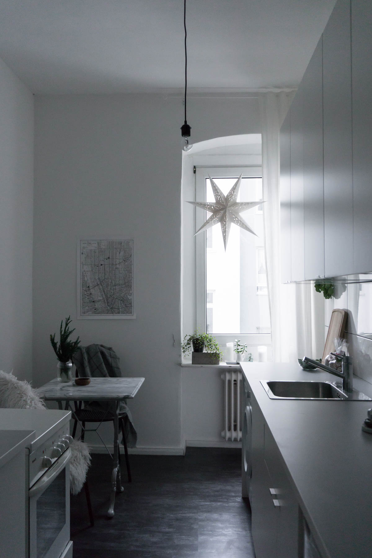 Cozy Ikea Kitchen, Scandinavian Christmas Decor, Star Lantern - RG Daily Blog