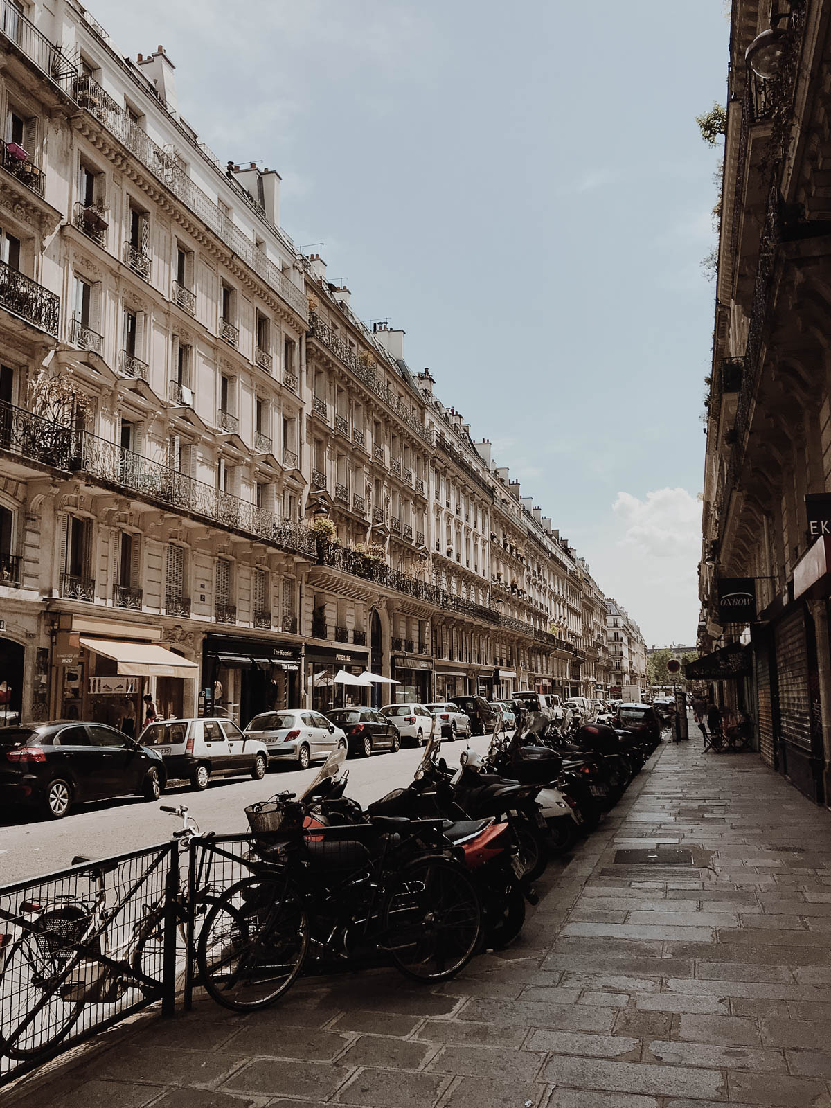 Paris France Travel Guide - Street Photography, European Architecture / RG Daily Blog