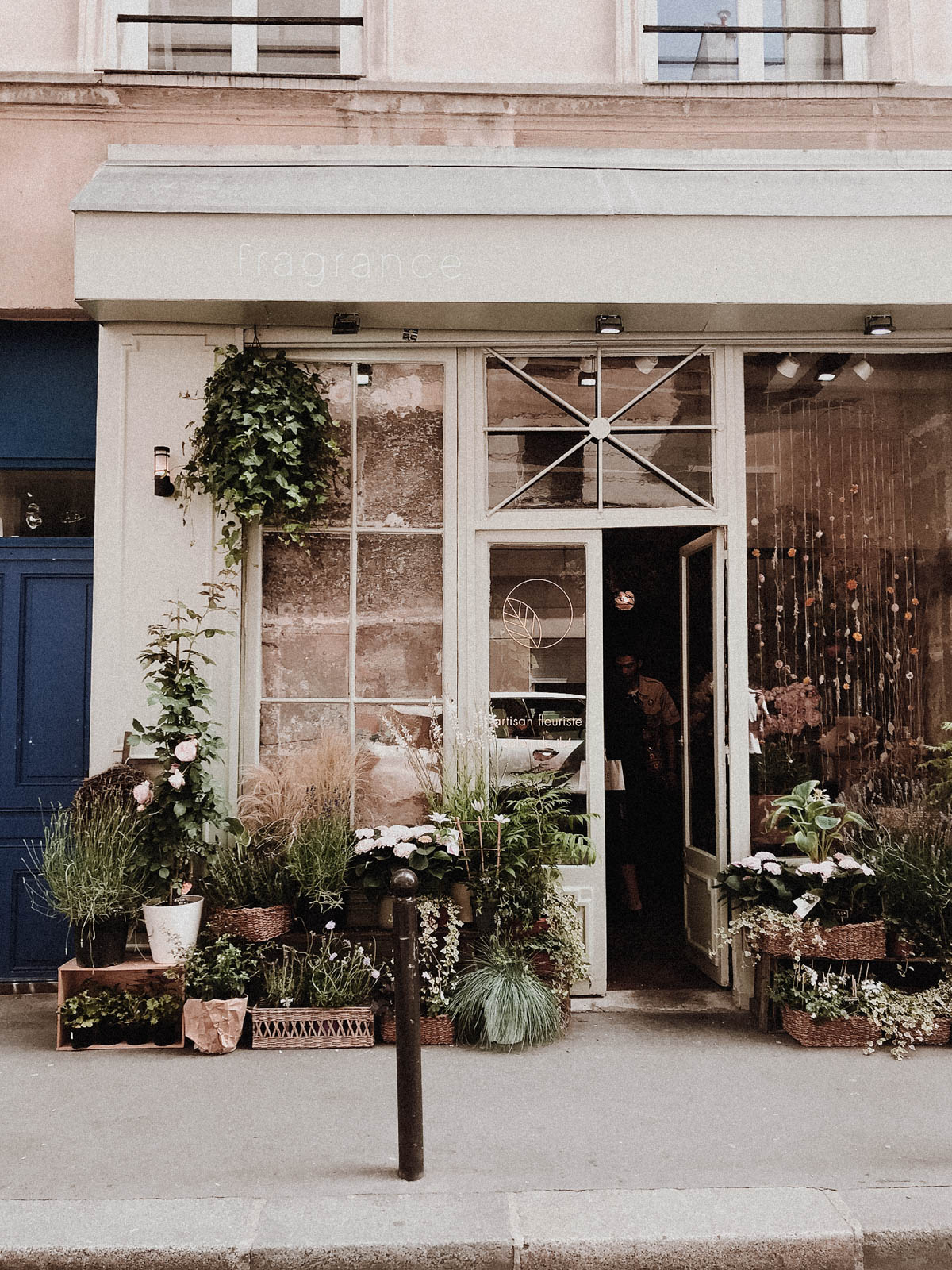 Paris France Travel Guide - French Flower Shop, Street Photography, European Architecture / RG Daily Blog