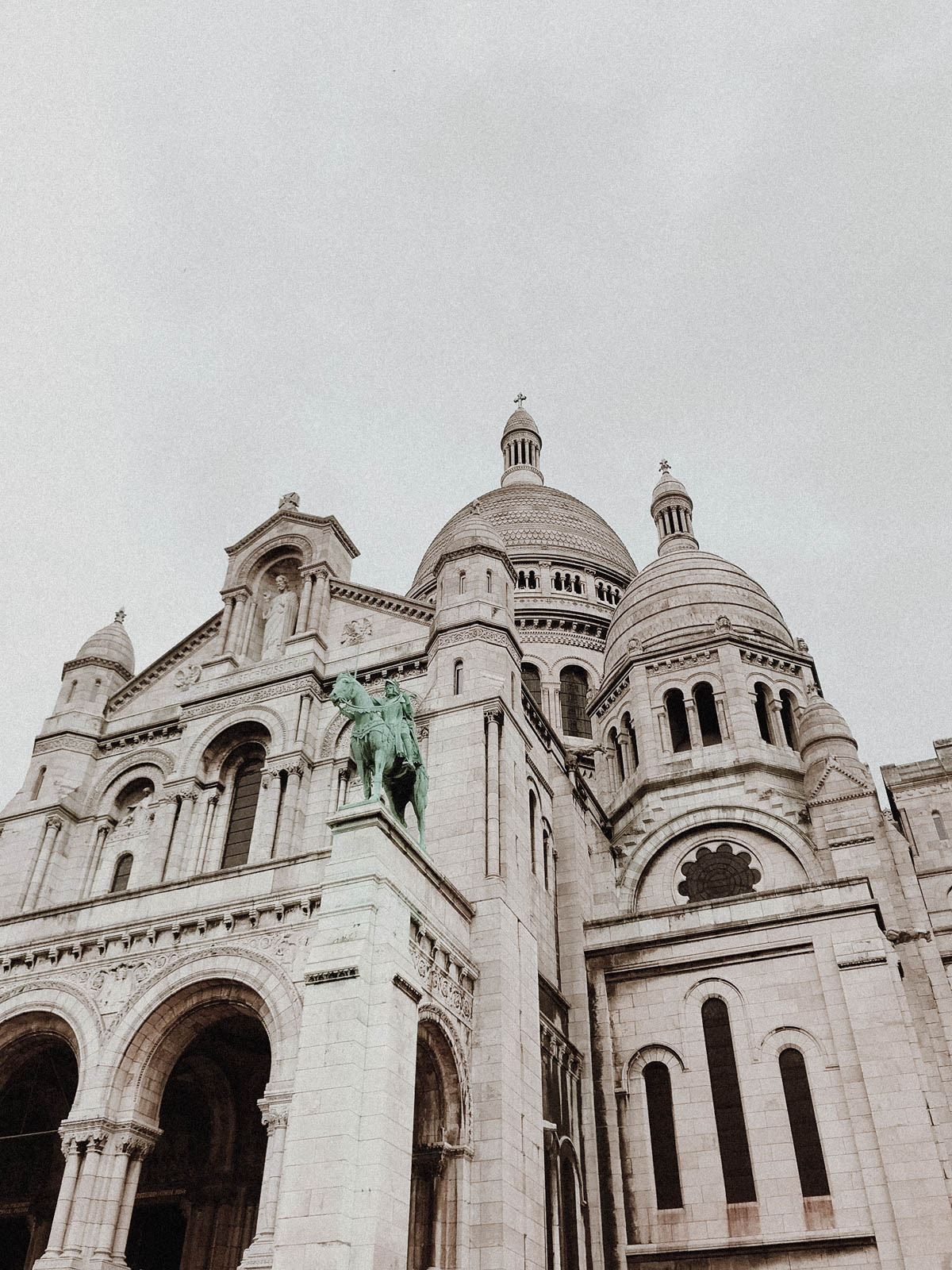 Paris France Travel Guide - Basilique Sacré-Coeur, European Architecture and Buildings / RG Daily Blog