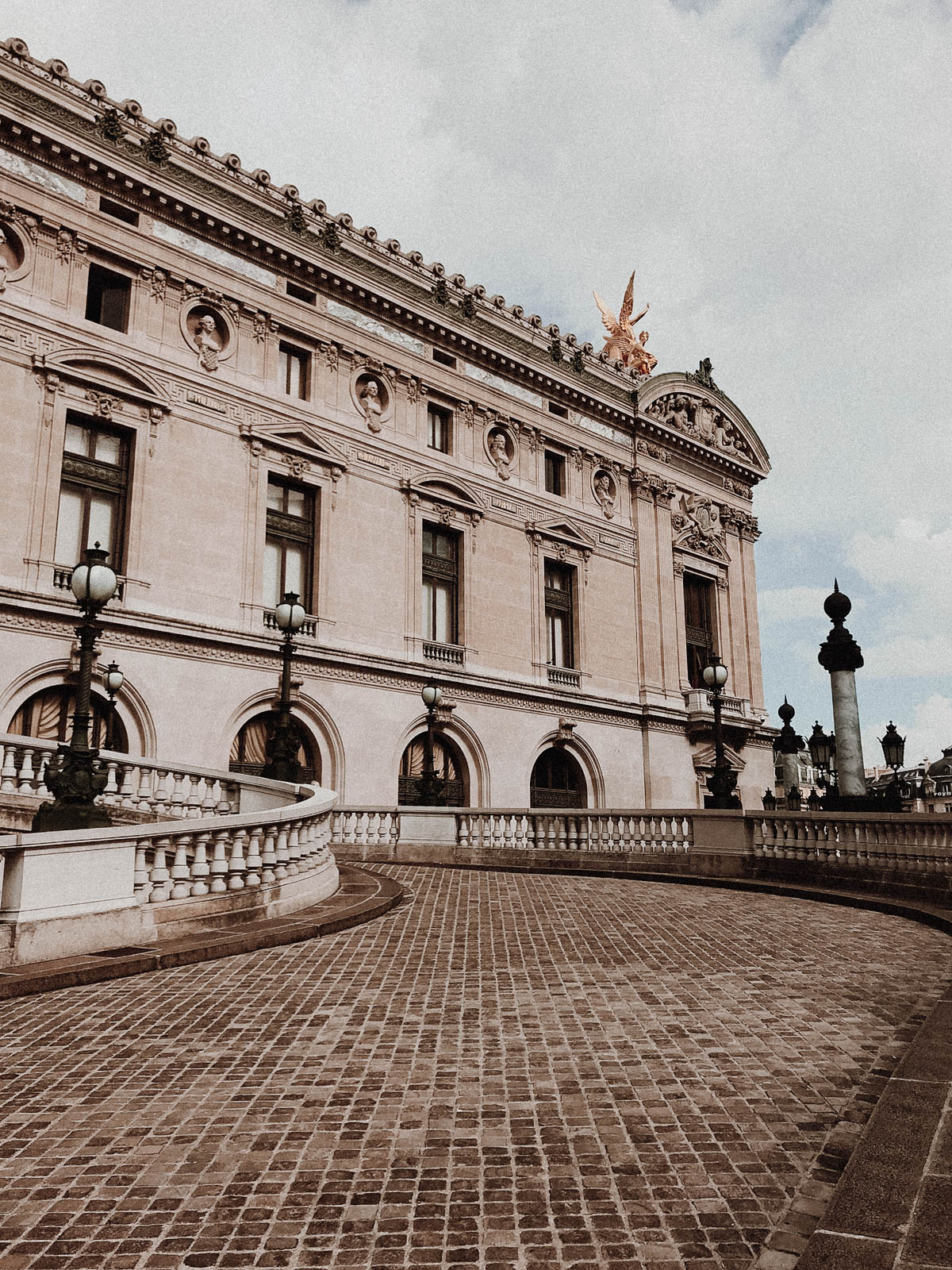 Paris France Travel Guide - Opera House, European Architecture and Buildings / RG Daily Blog
