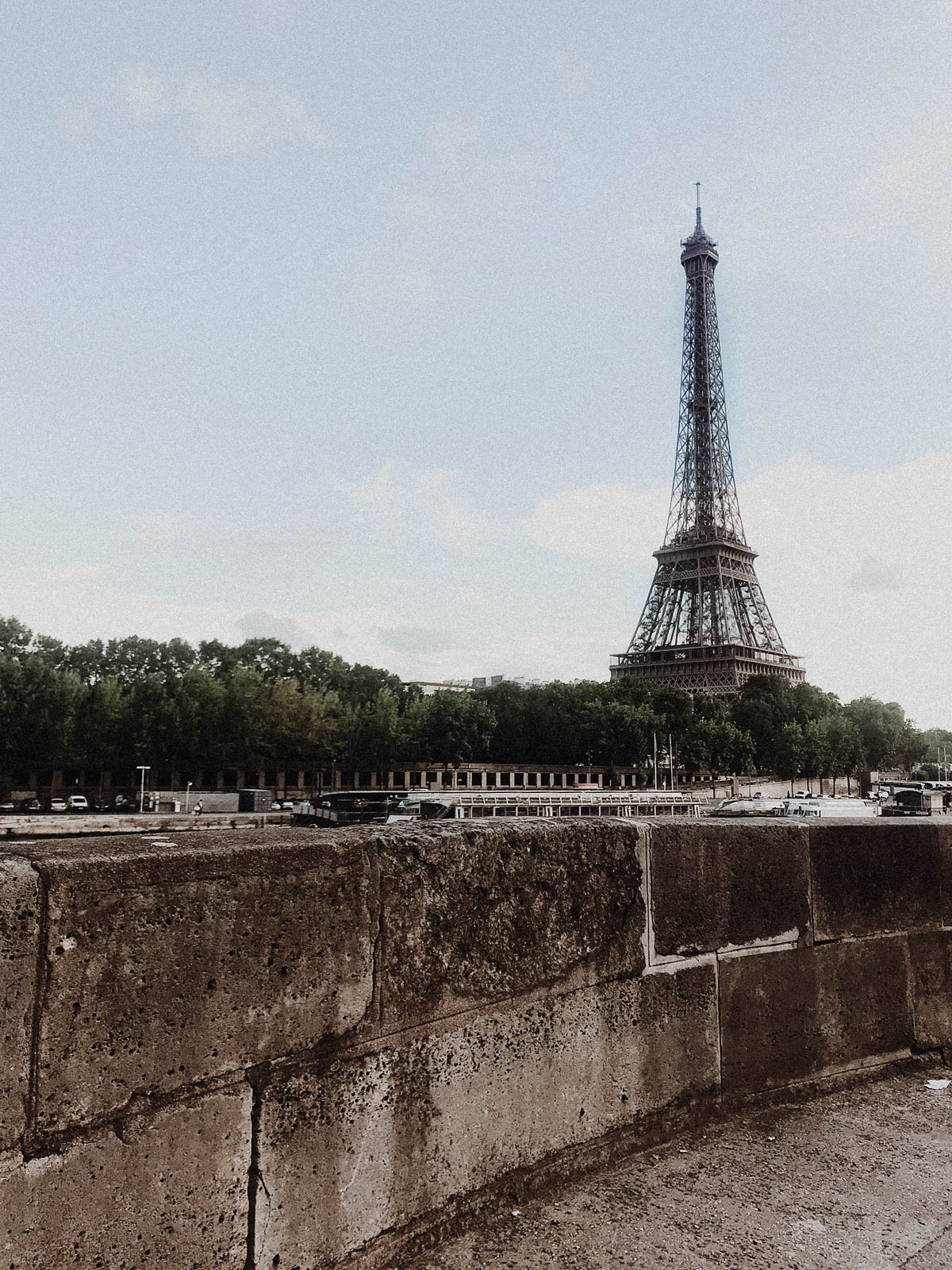Paris France Travel Guide - Eiffel Tower, European Architecture and Buildings / RG Daily Blog