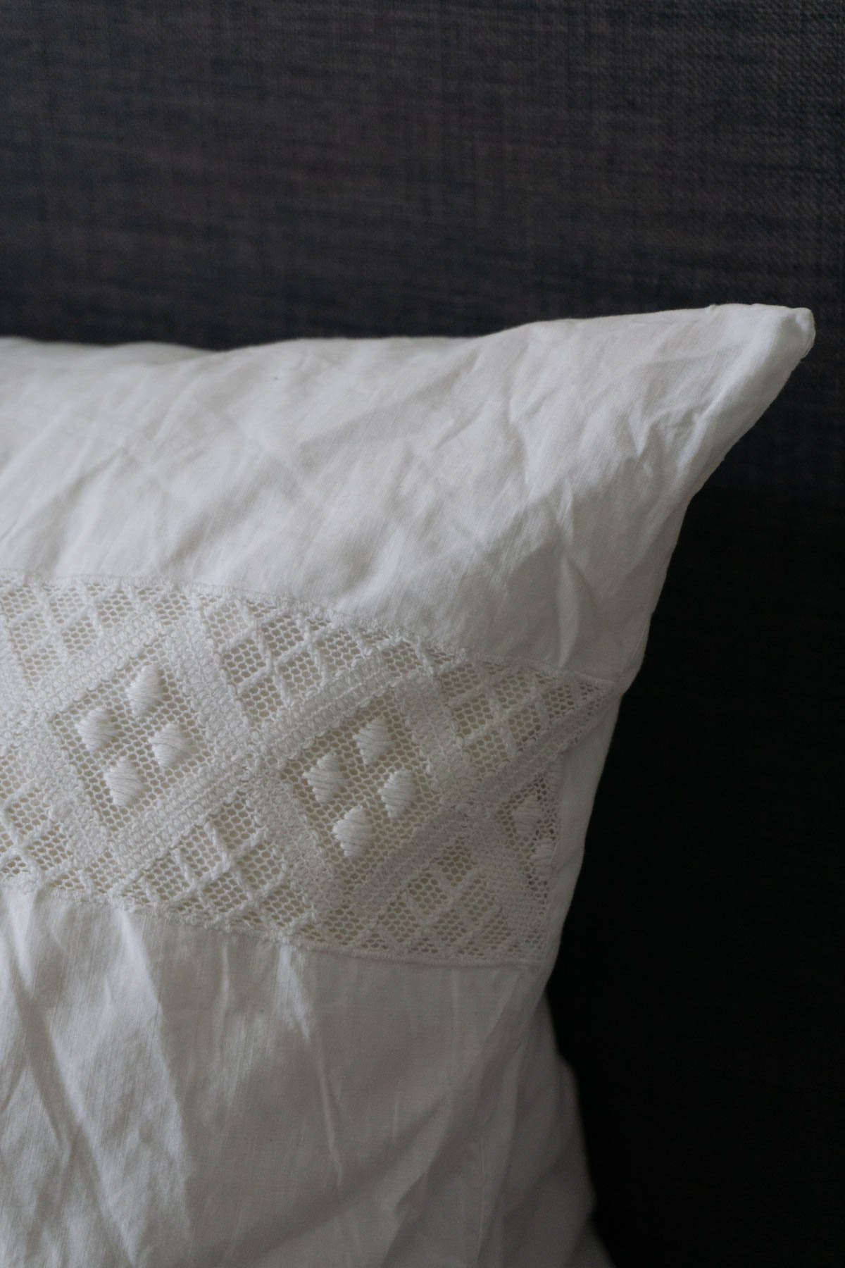 Calming Scandinavian Bedroom Details - Vintage Bedding Grey and White - RG Daily Blog