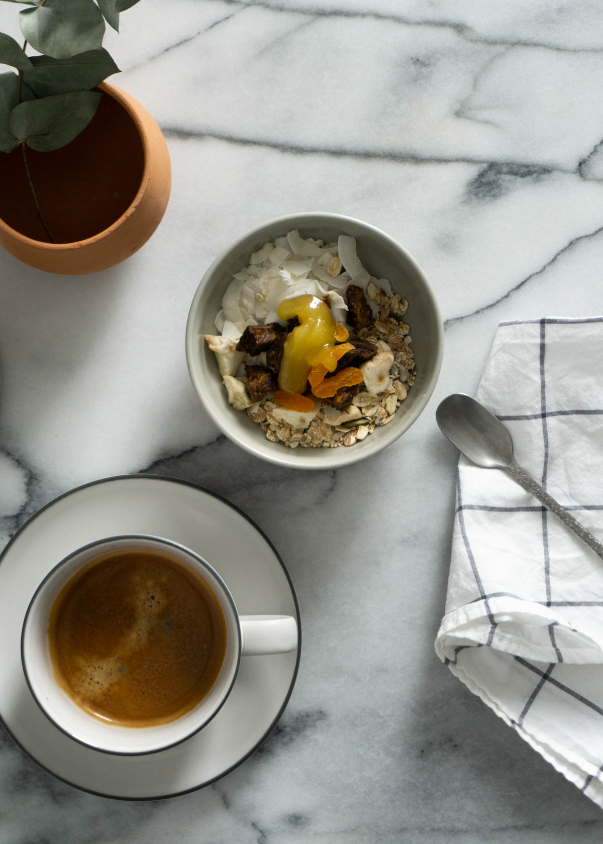 Breakfast Table, Scandinavian Home ~ Coffee, Terracotta & Marble | RG Daily Blog