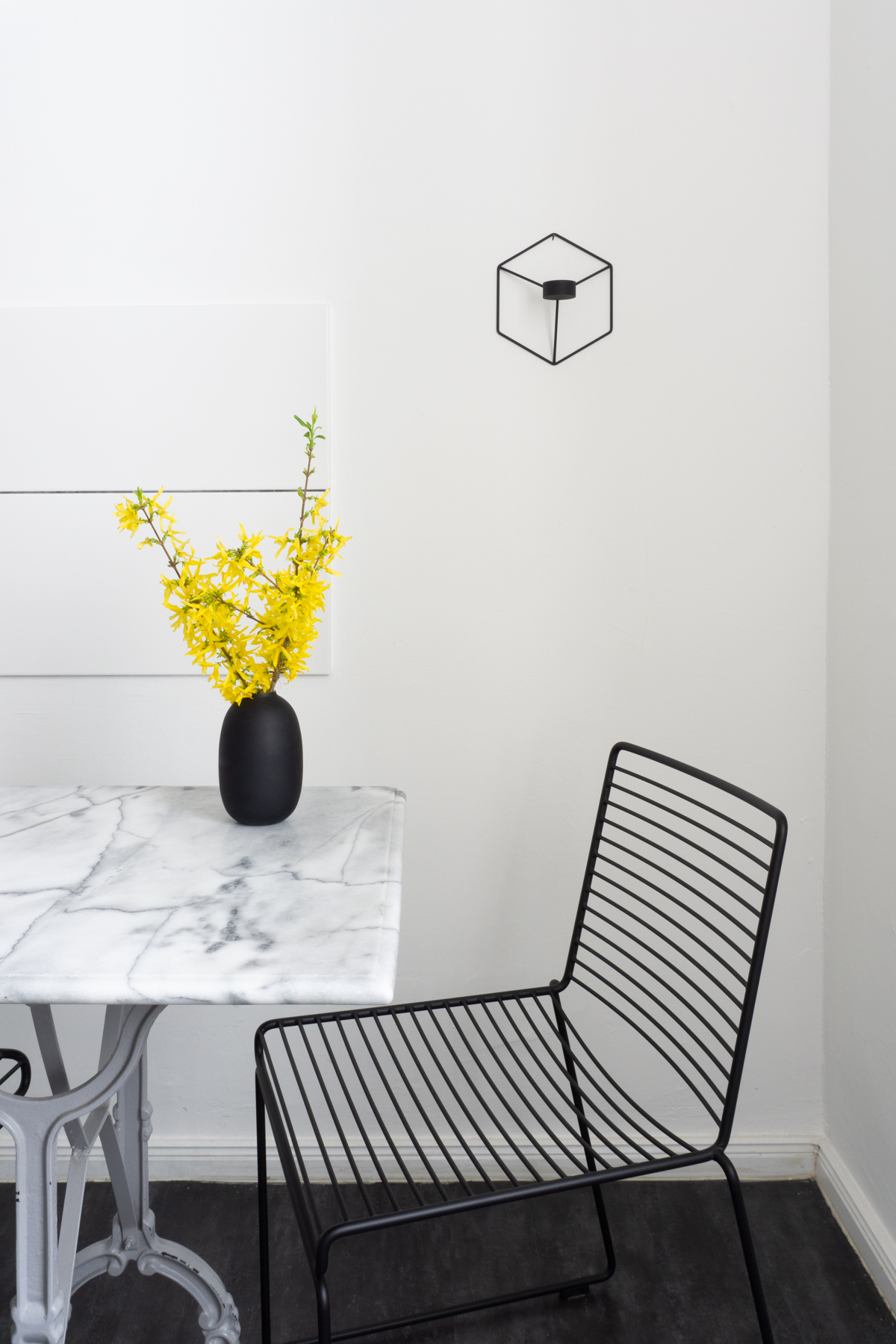 Minimalist Scandinavian Kitchen - Marble Table, HAY HEE Chair, Menu POV, Yellow Flowers, Forsythia - RG Daily Blog Interior Style