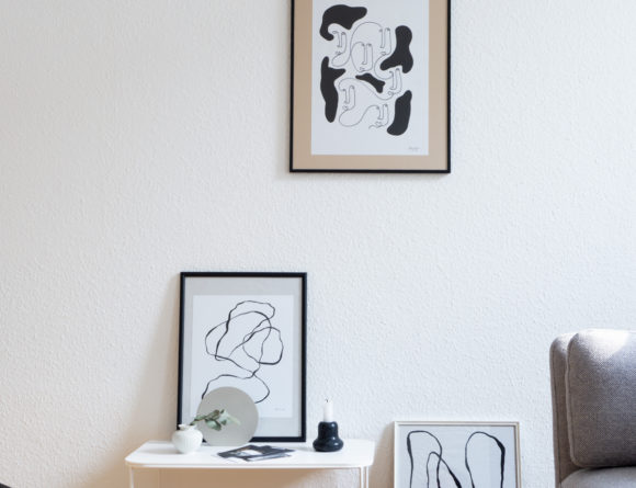 Minimalist Scandinavian Living Room - Shatha Al Dafai - Minimal Line Art / RG Daily Blog