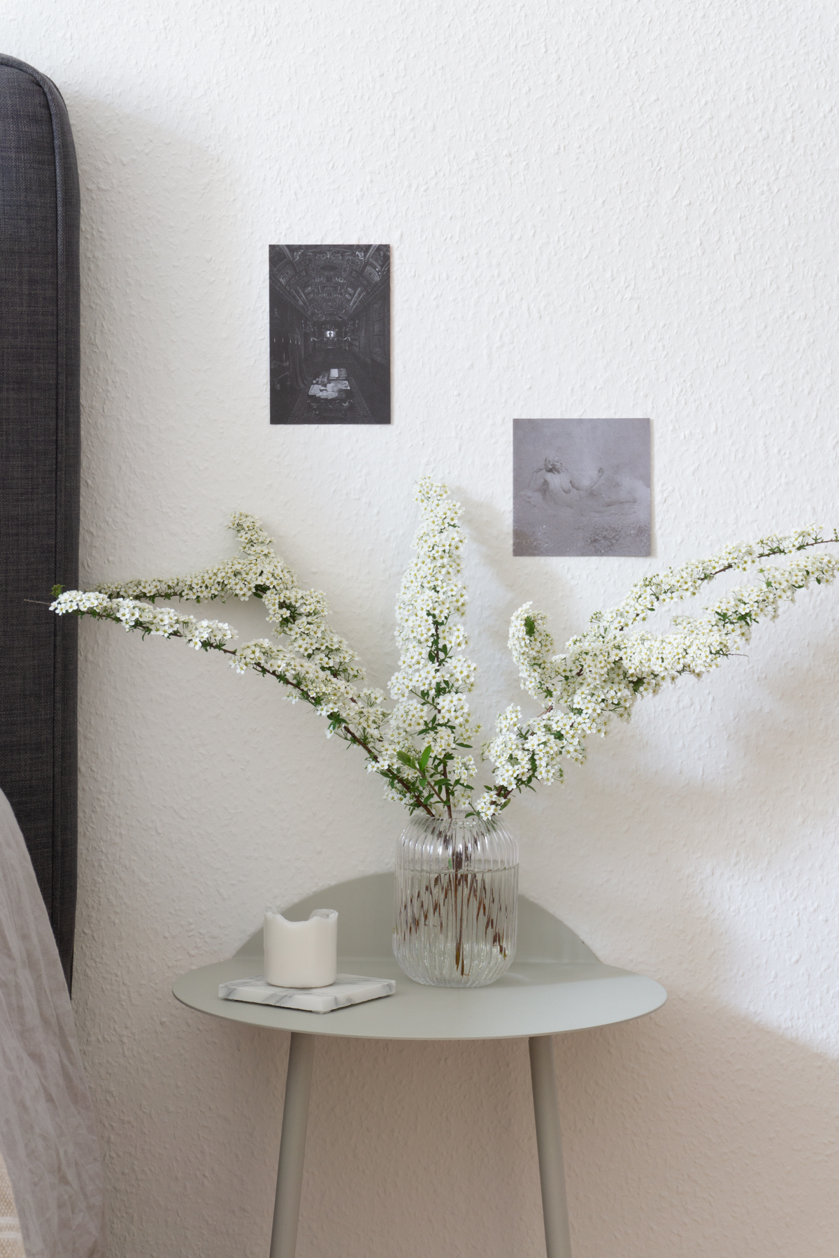 Scandinavian Bedroom, Minimalist Bedside Table, Fresh Flowers, Menu Yeh Wall Table - RG Daily Blog Interior Style