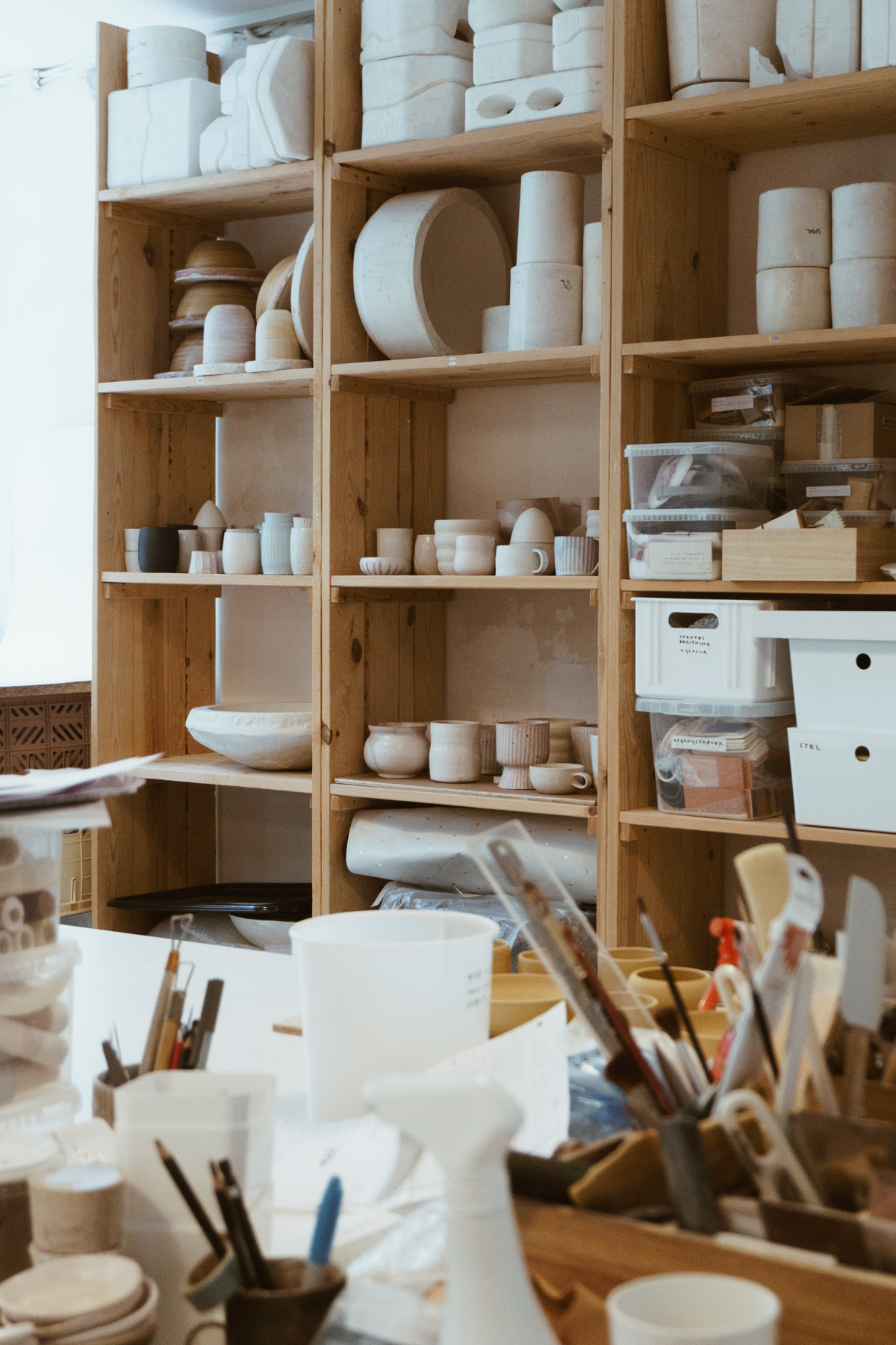 Robynn Storgaard - Danish Ceramics Studio Copenhagen - Minimalist Style / RG Daily Blog