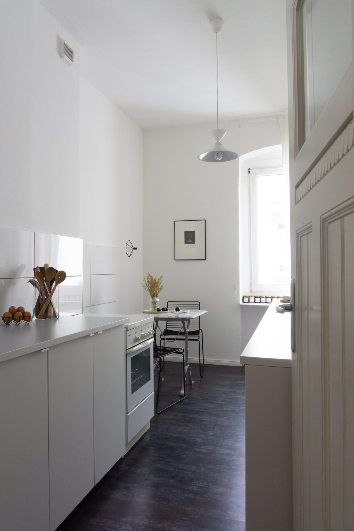 White and Beige Danish Inspired Kitchen | Matisse Artwork, Marble Kitchen Table, Hay Hee Chair, Menu POV, Wheat Arrangement - RG Daily Blog, Interior Design