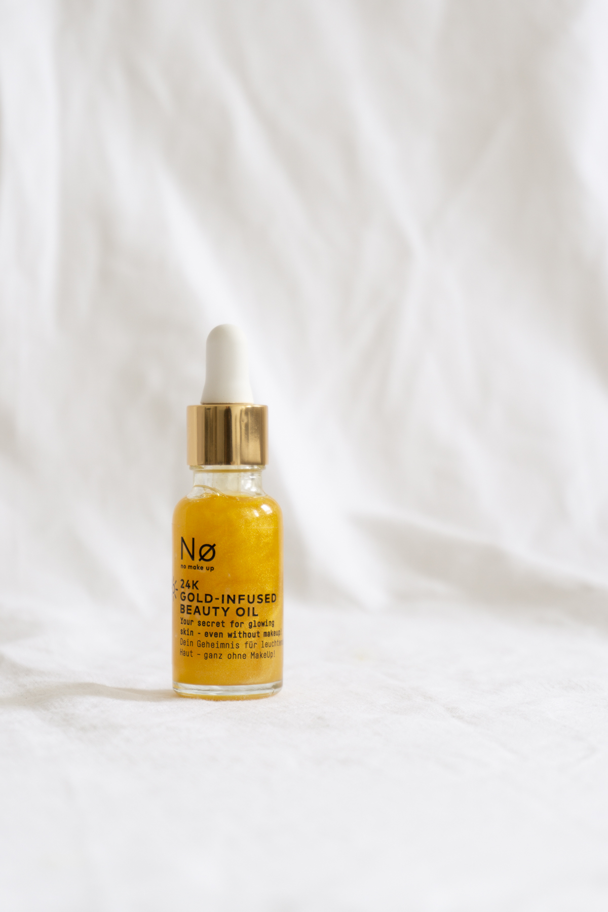 Beauty Photography - No Make Up Cosmetics - Natural Skin Care, Packaging Design / RG Daily Blog