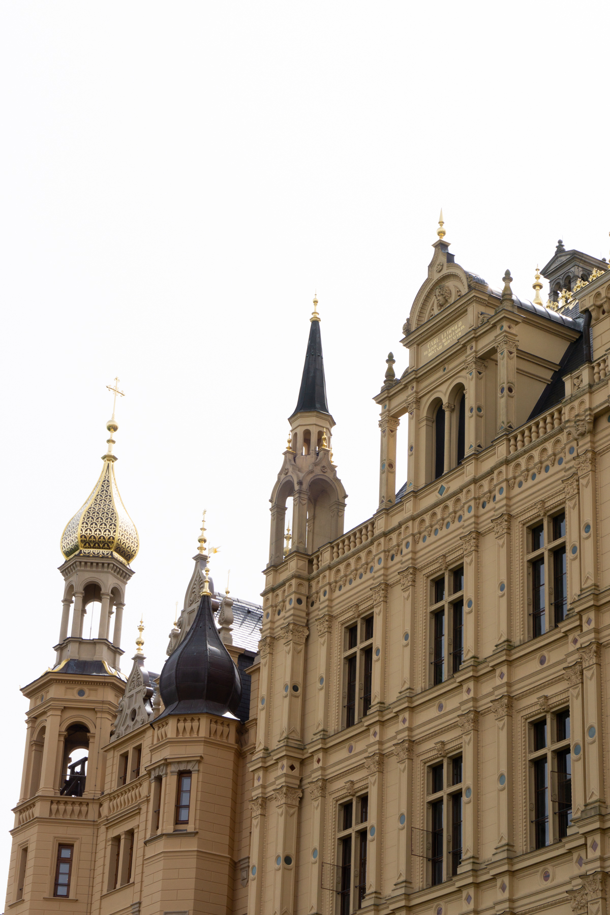 Schwerin Castle ~ a Day Trip from Berlin Germany / RG Daily Travel Guide