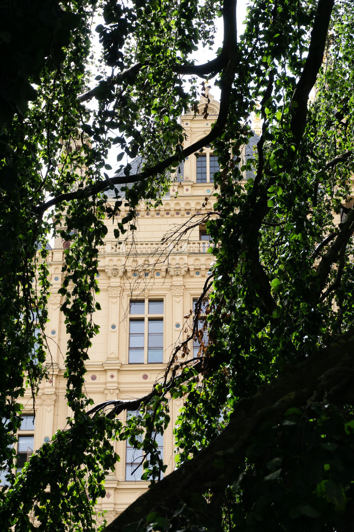 Schwerin Castle ~ a Day Trip from Berlin Germany / RG Daily Travel Guide