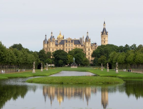 Schwerin Castle ~ a Day Trip from Berlin Germany / RG Daily Travel Guide