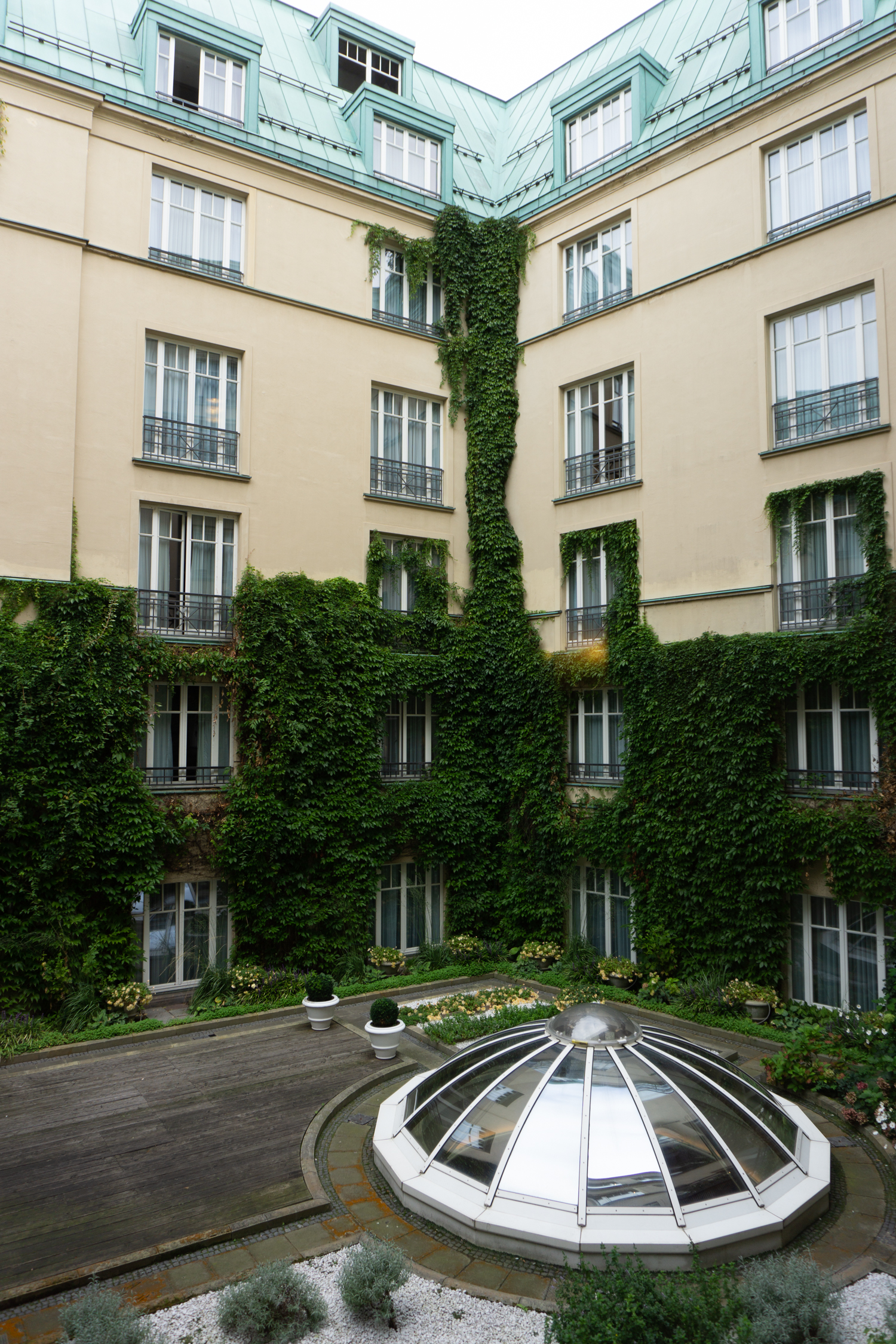 Hotel Adlon Kempinski | Garden, Luxury 5 Star Hotels | Berlin Weekend Travel Guide | RG Daily Blog