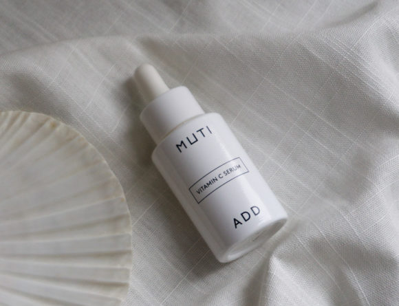 MUTI Minimalist Anti-Age Skincare - Winter Skin Care & Beauty | Product Photography, Packaging Design | RG Daily Blog