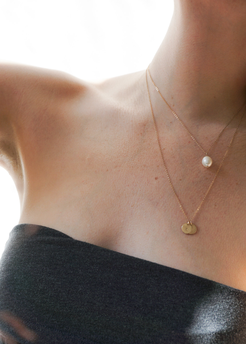 GLDN - Elegant, Dainty & Timeless Minimalist style, gold necklace, minimal fashion, vintage style | RG Daily Blog