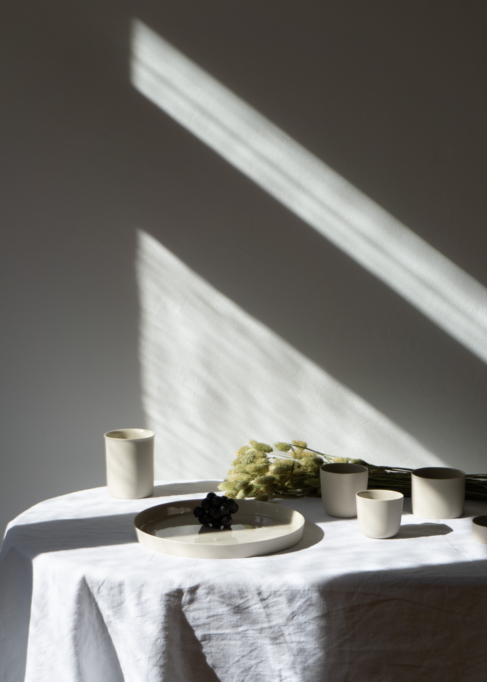 Kleo Co. Ceramics ~ Simple For Everyday Slow Living | Minimalist Tableware, Scandinavian Design, Sustainable Home, Natural Aesthetic | Product Photography, Light and Shadows | RG Daily Blog