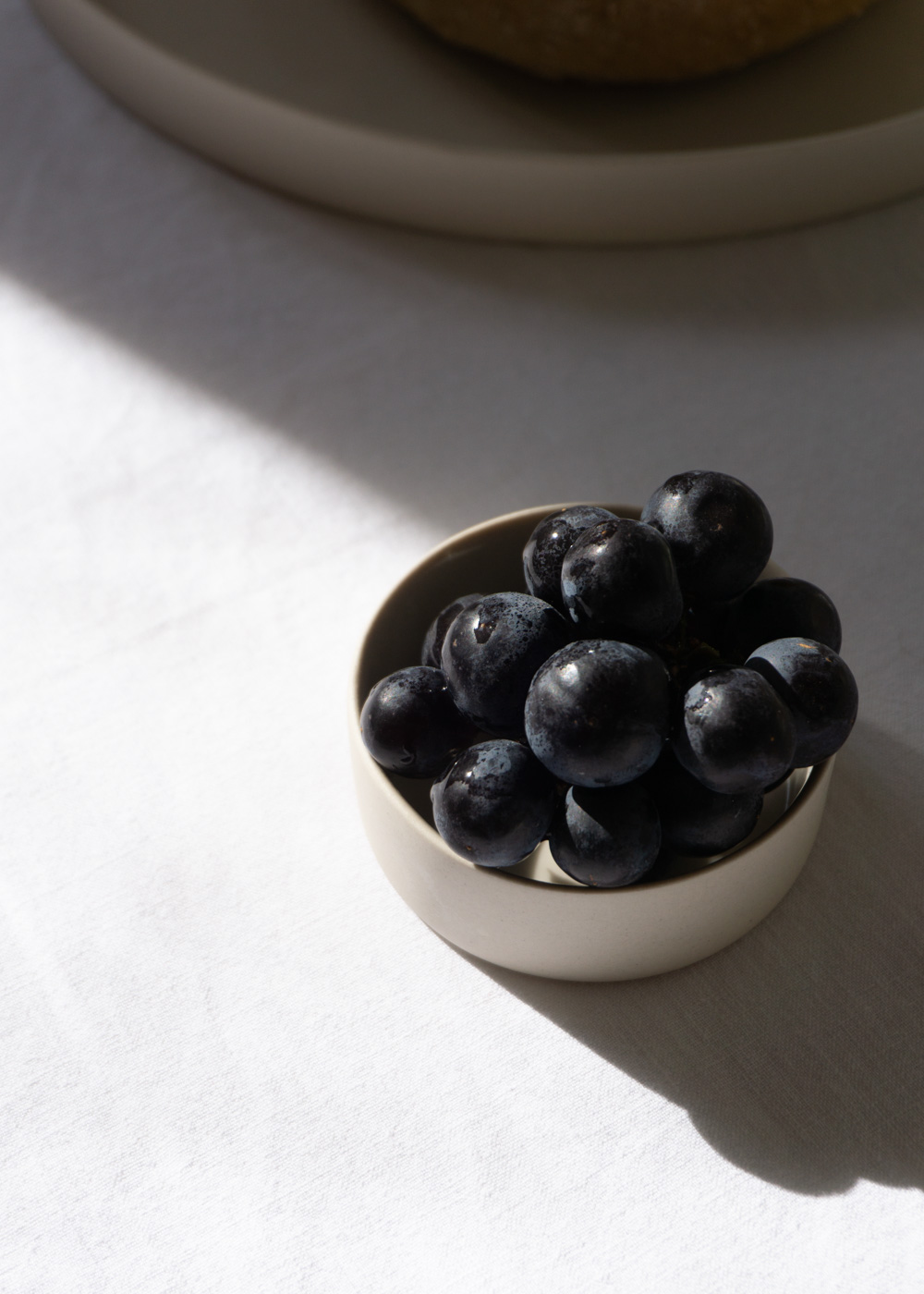 Kleo Co. Ceramics ~ Simple For Everyday Slow Living | Minimalist Tableware, Scandinavian Design, Sustainable Home, Natural Aesthetic | Product Photography, Light and Shadows | RG Daily Blog