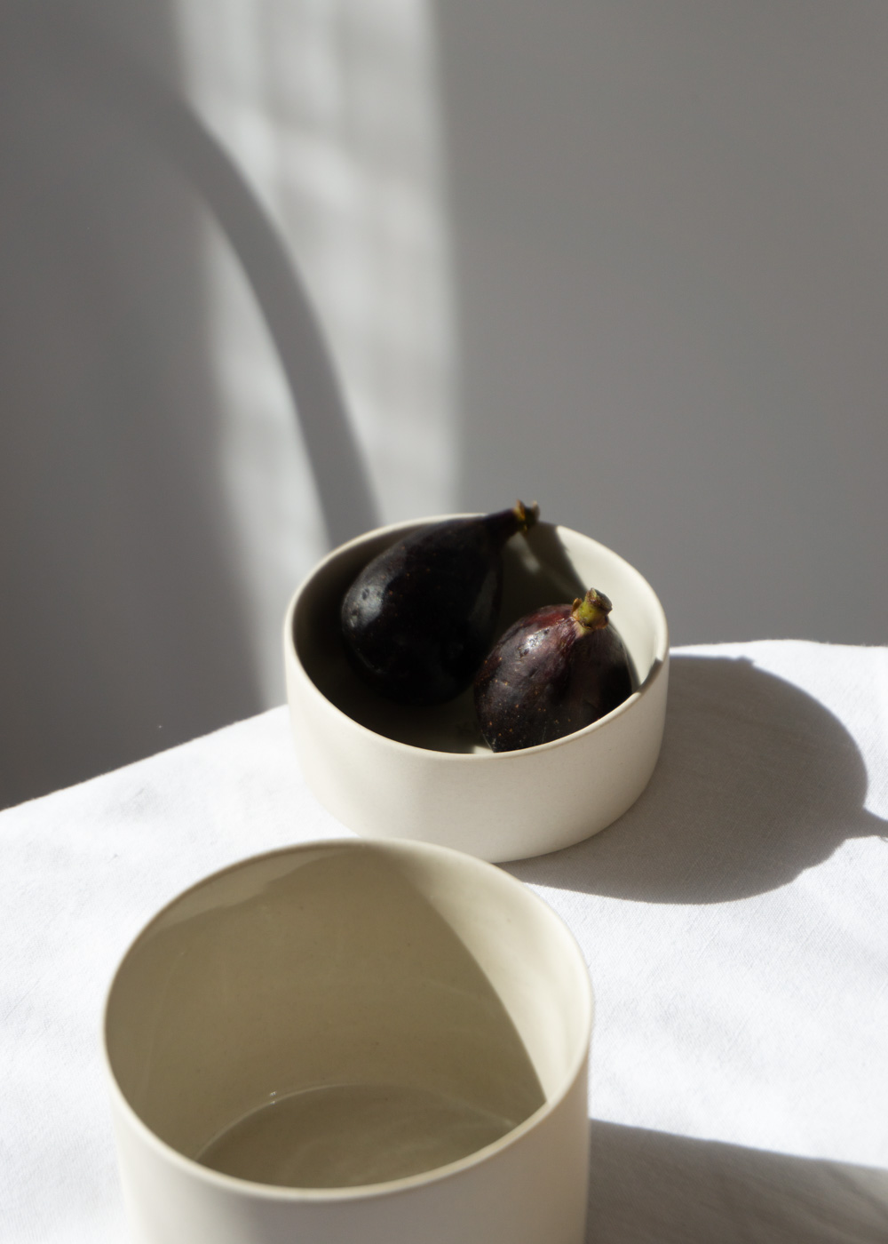 Kleo Co. Ceramics ~ Simple For Everyday Slow Living | Minimalist Tableware, Scandinavian Design, Sustainable Home, Natural Aesthetic | Product Photography, Light and Shadows | RG Daily Blog