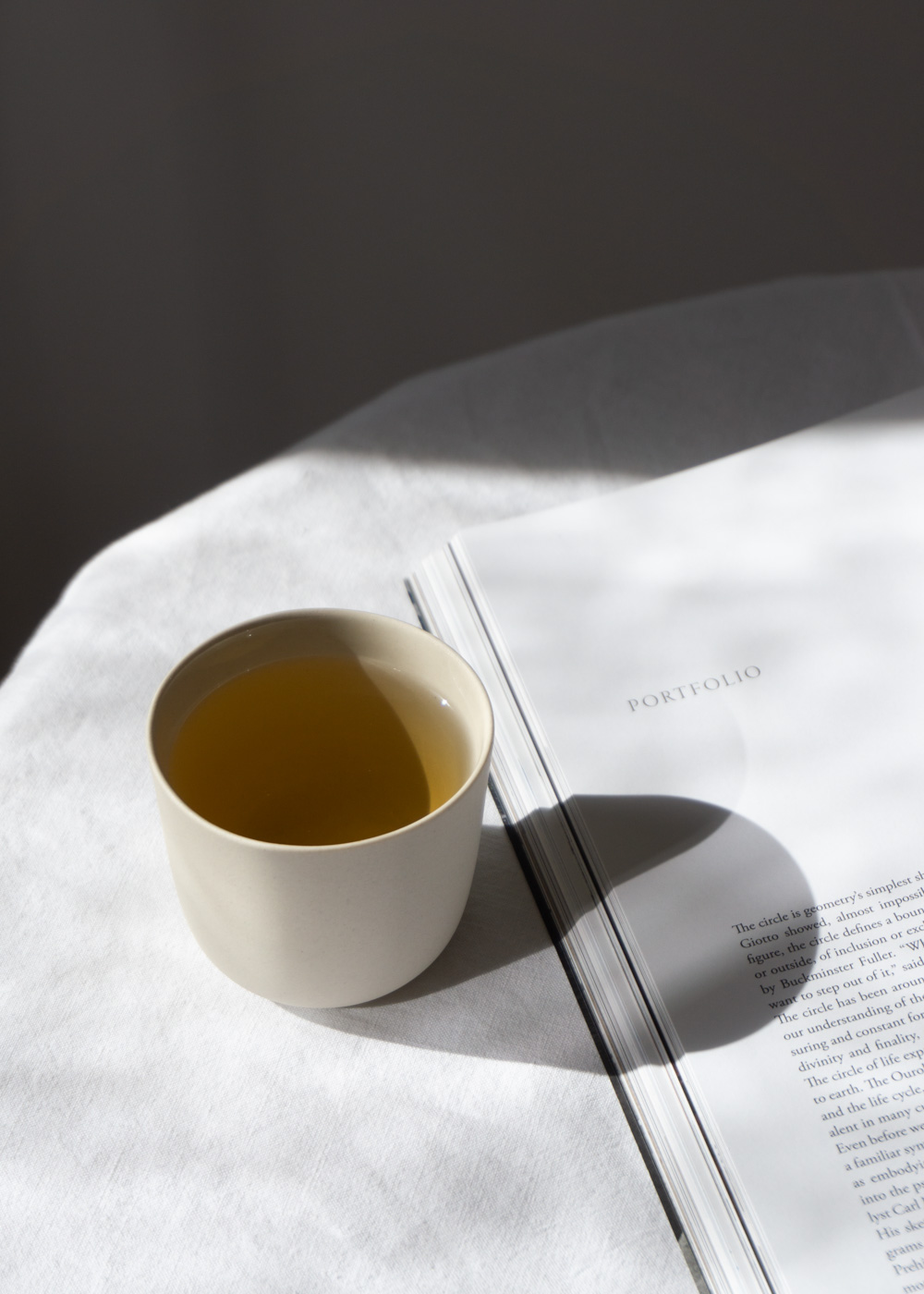 Kleo Co. Ceramics ~ Simple For Everyday Slow Living | Minimalist Tableware, Scandinavian Design, Sustainable Home, Natural Aesthetic | Product Photography, Light and Shadows | RG Daily Blog