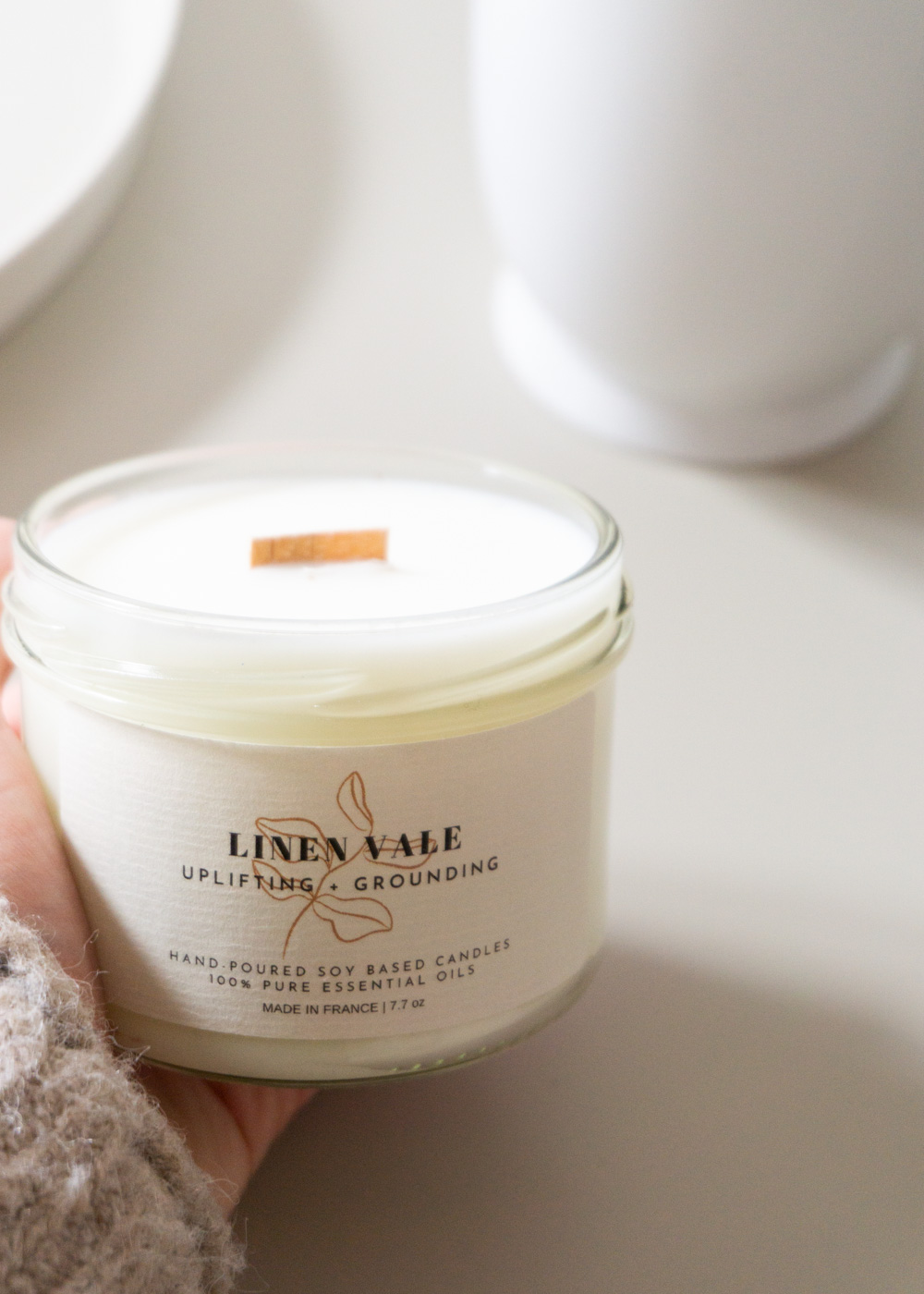 Linen Vale, Natural Soy Candles Handmade in France ~ Simple For Everyday Slow Living | Minimalist Home, Scandinavian Design, Sustainable Brand, Natural Aesthetic | Product Photography, Light and Shadows | RG Daily Blog, Copyright © Rebecca Goddard