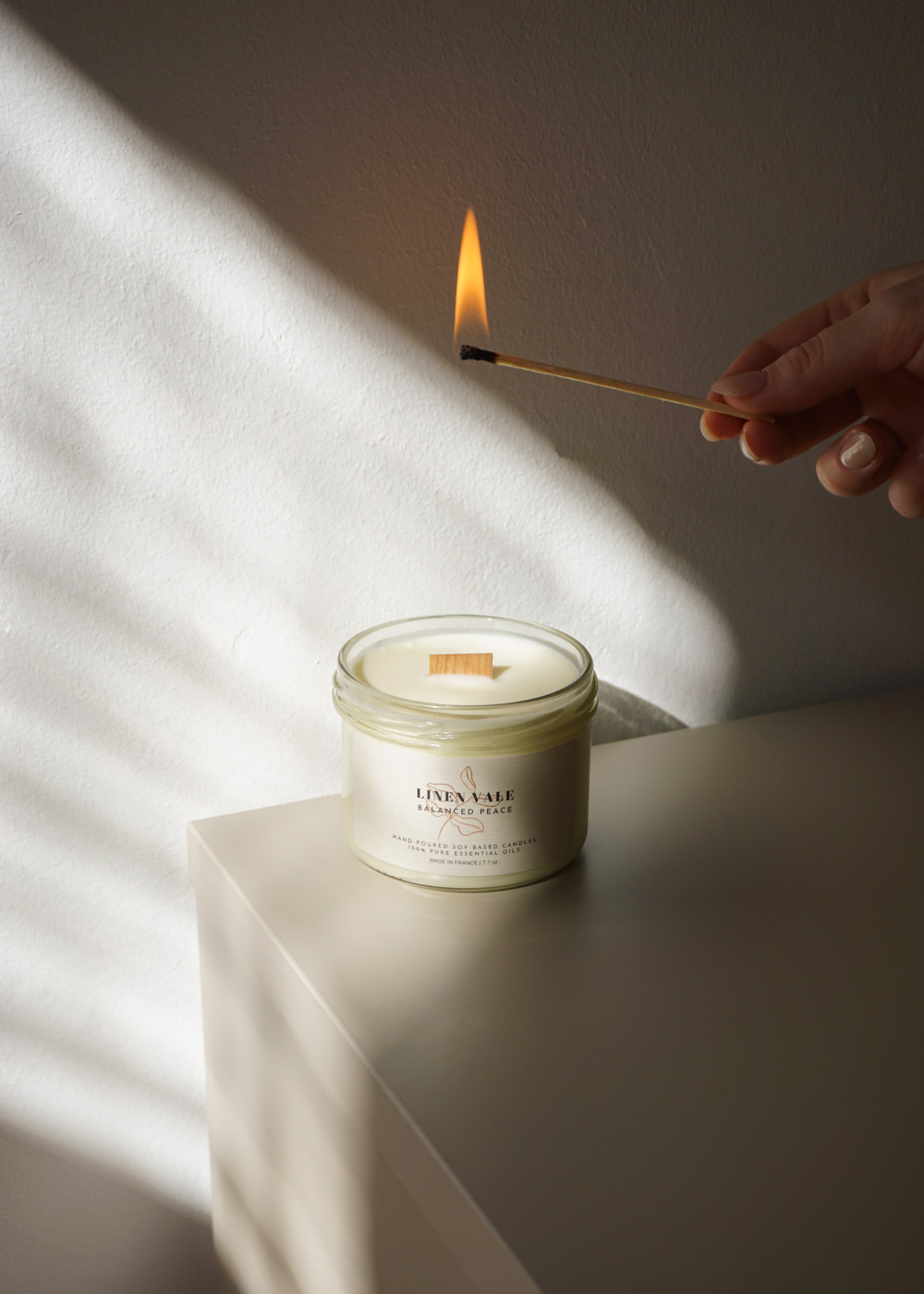 Linen Vale, Natural Soy Candles Handmade in France ~ Simple For Everyday Slow Living | Minimalist Home, Scandinavian Design, Sustainable Brand, Natural Aesthetic | Product Photography, Light and Shadows | RG Daily Blog, Copyright © Rebecca Goddard