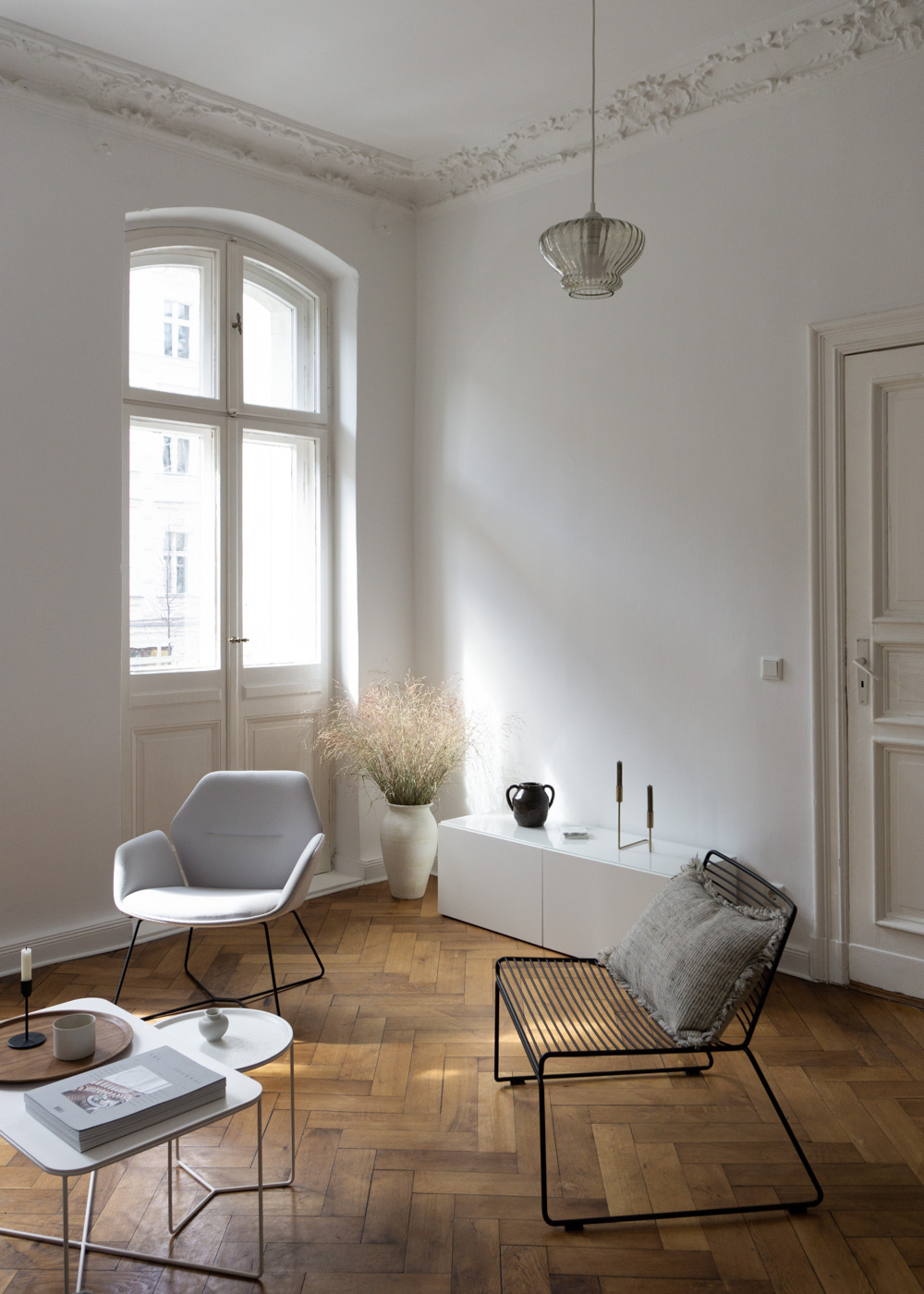 Hay Lounge | neutral interior, white and beige home, wood floors, minimalist simple decor, natural berlin apartment, scandinavian design, calm aesthetic