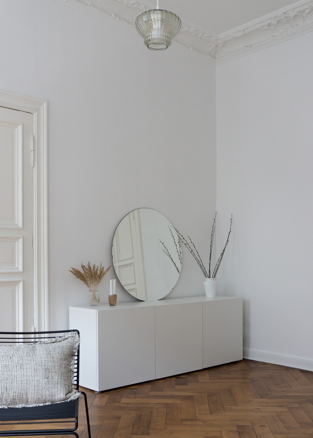 Round Mirror | neutral interior, white and beige home, wood floors, minimalist simple decor, natural berlin apartment, scandinavian design, calm aesthetic
