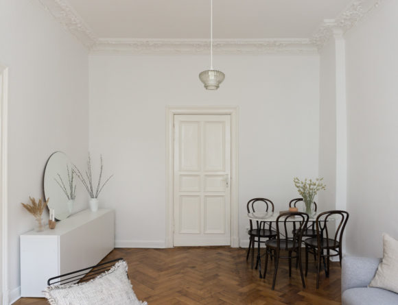 RG Daily Home | neutral interior, white and beige home, wood floors, minimalist simple decor, natural berlin apartment, scandinavian design, calm aesthetic