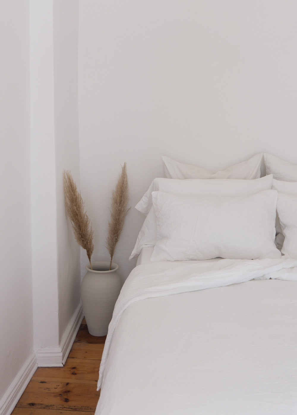 Bedfolk Linen Bedding | Neutral Aesthetic, White Interior, Calming Eco-Style, Dreamy Bed, Luxury Bedroom, Natural Home - RG Daily