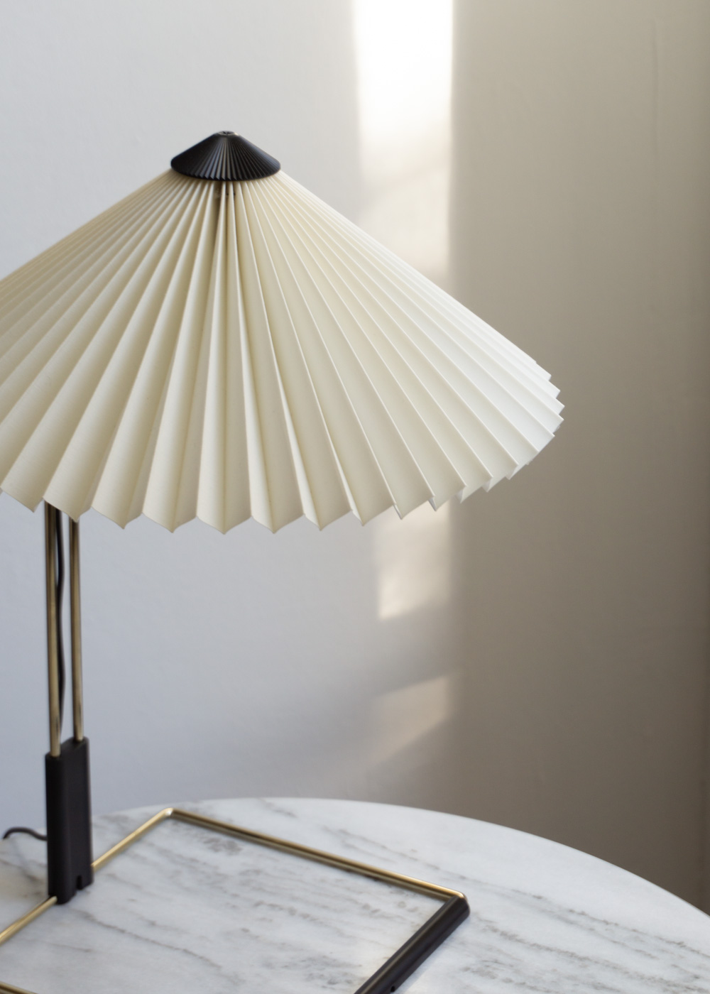 Hay Matin Lamp, Marble Table - - Neutral Home, Scandinavian Aesthetic, Berlin Apartment, White Interior, Calm Lighting | RG Daily Blog