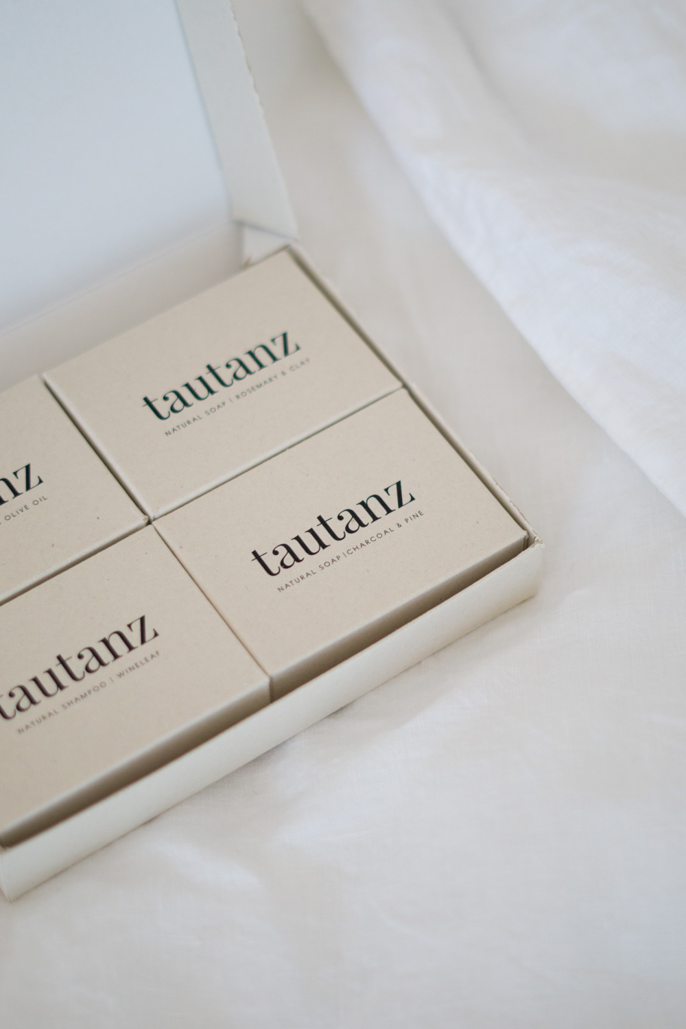 Tautanz Luxury Beauty - Handmade Soap - Natural Skincare - Slow Living - Sustainable Cosmetics - Product Photography - Natural Skin