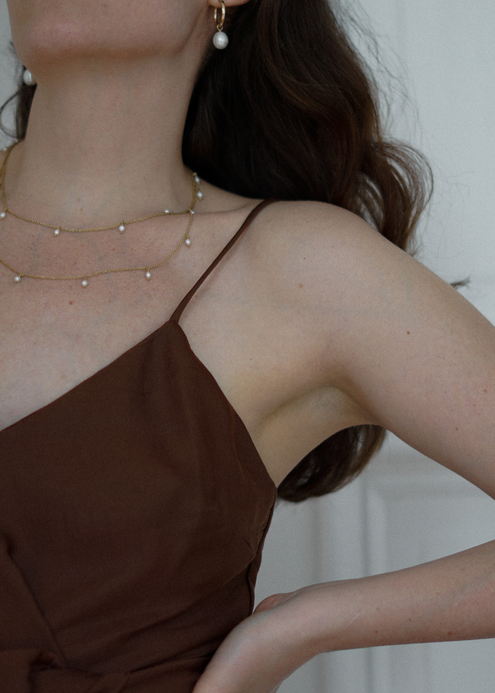 BRUNA The Label Gold Necklace Jewelry Handcrafted Jewellery Dainty Aesthetic Style Sustainable Fashion Minimal Timeless Summer Outfit RG Daily Rebecca Goddard Neutral (27)