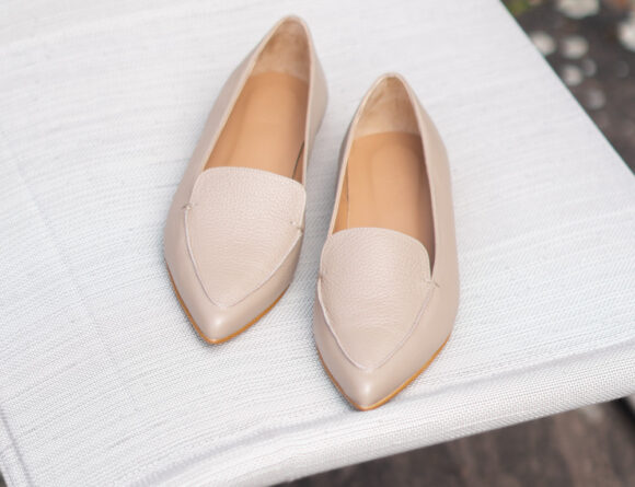 Flattered Shoes Leather Footwear Timeless Fashion Scandinavian Style European Design Summer Vibes Beige Aesthetic Mies van der Rohe Haus Berlin Haus Lemke (10)