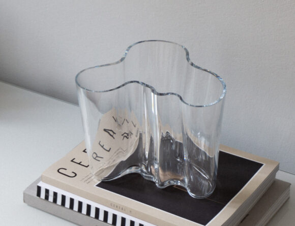 iittala alvar aalto vase savoy cereal magazine minimal design classic iconic (3)