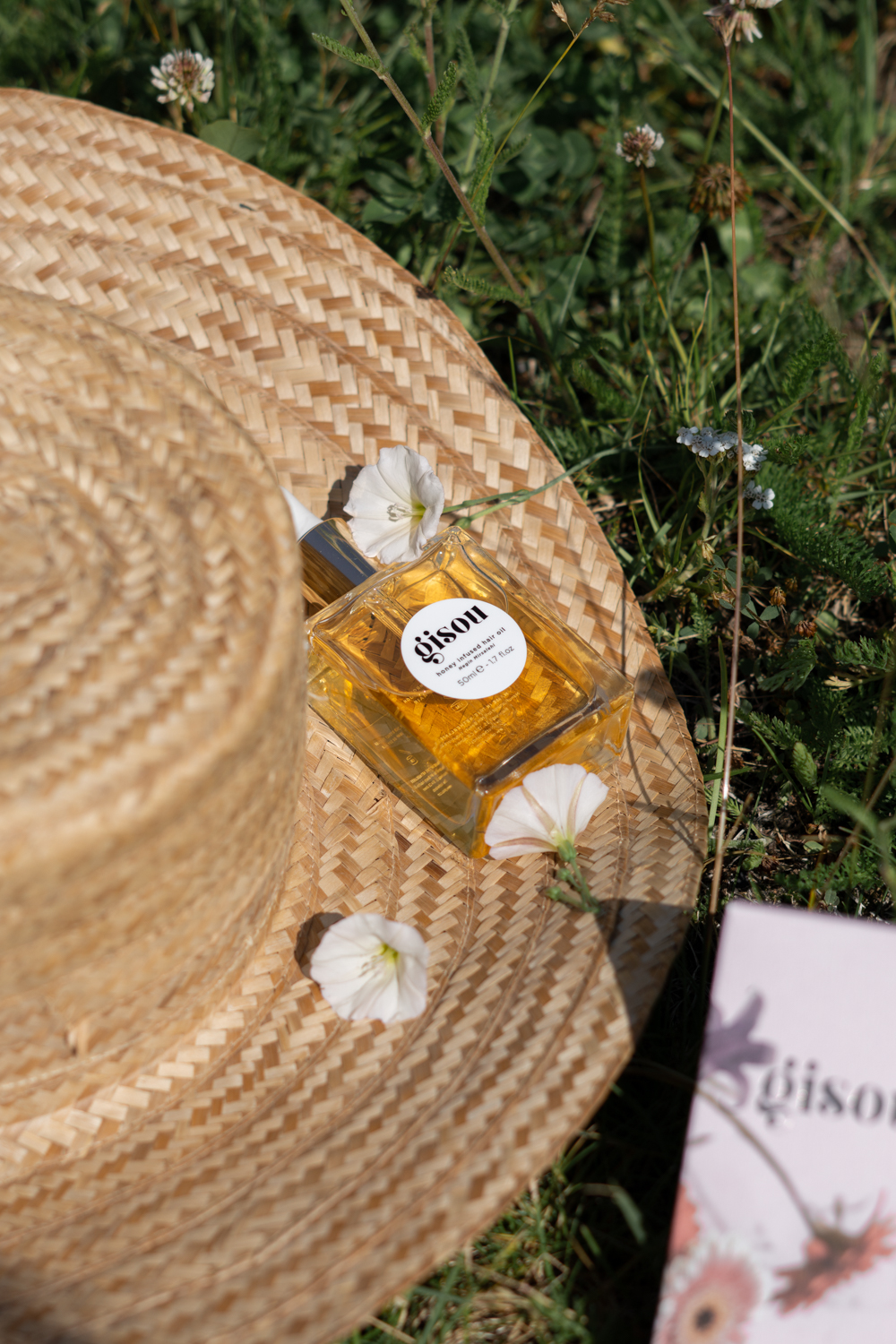 Gisou Honey Infused Hair Oil Beauty Product Photography Summer Nature Aesthetic Sow Wildflower Seeds Save The Bees Flowers Light Shadows